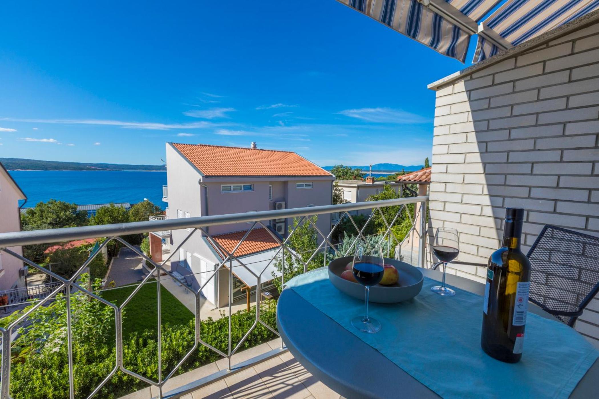 Apartment with Balcony