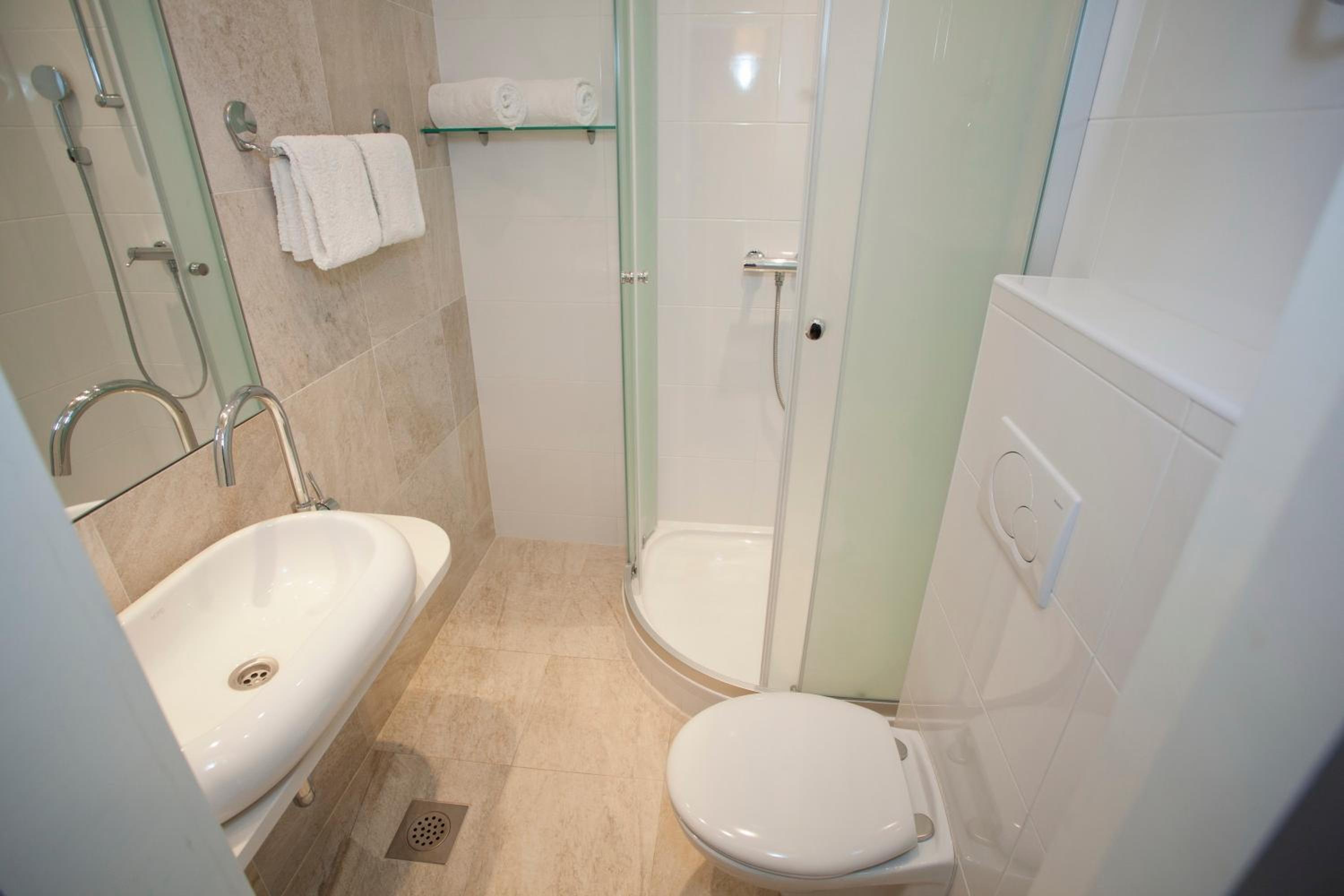 Comfort Studio Apartment with Balcony (2 Adults)