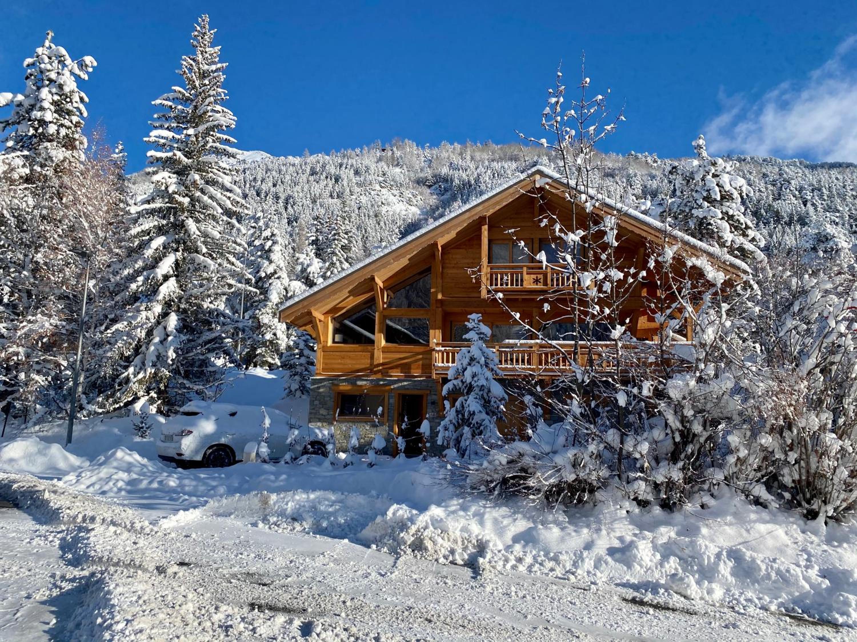 Superior Chalet photo 2