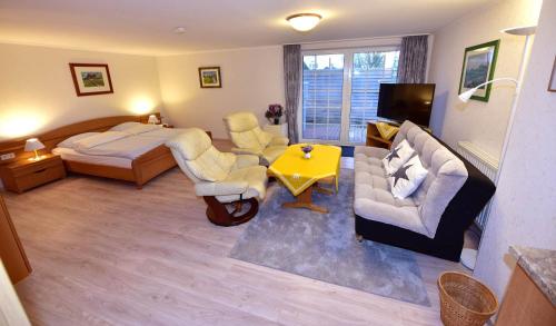 Double Room with Terrace Habel