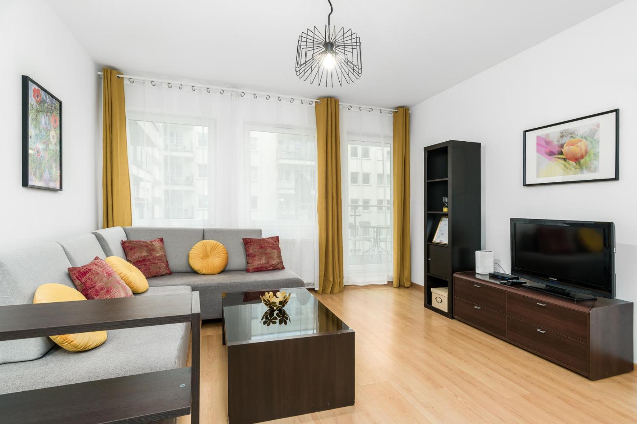 One-Bedroom Apartment - Photo 4