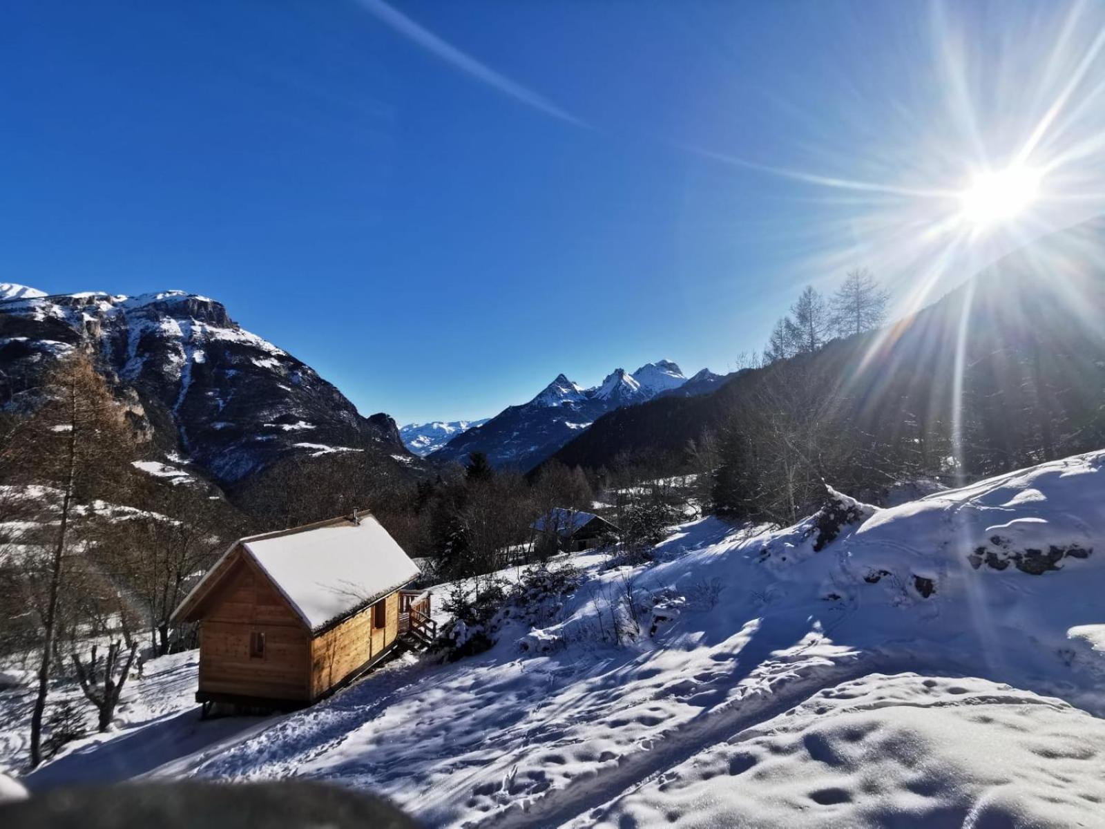 Chalet (4 Adults)