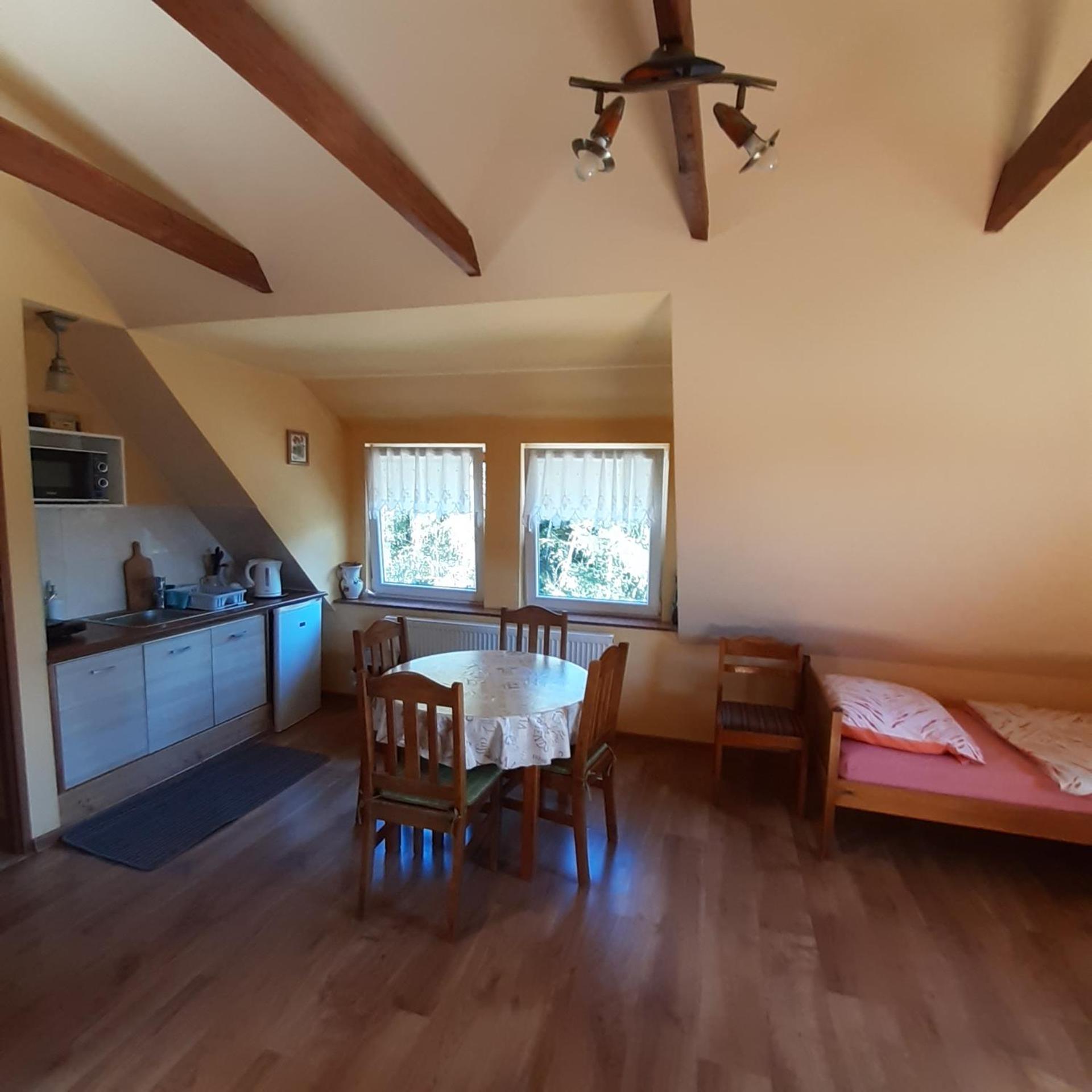 Triple Room with Private Bathroom photo 1