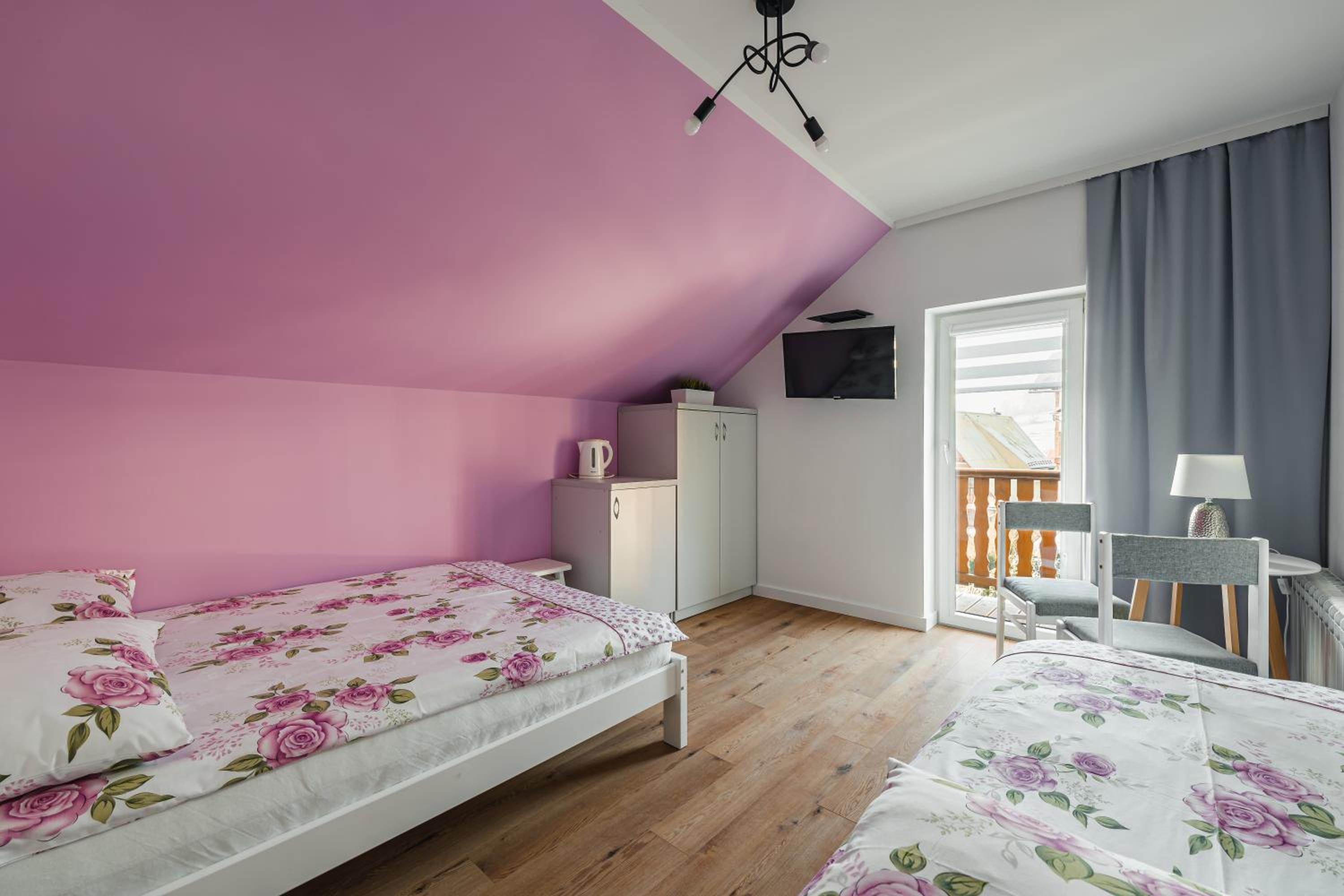 Triple Room with Mountain View