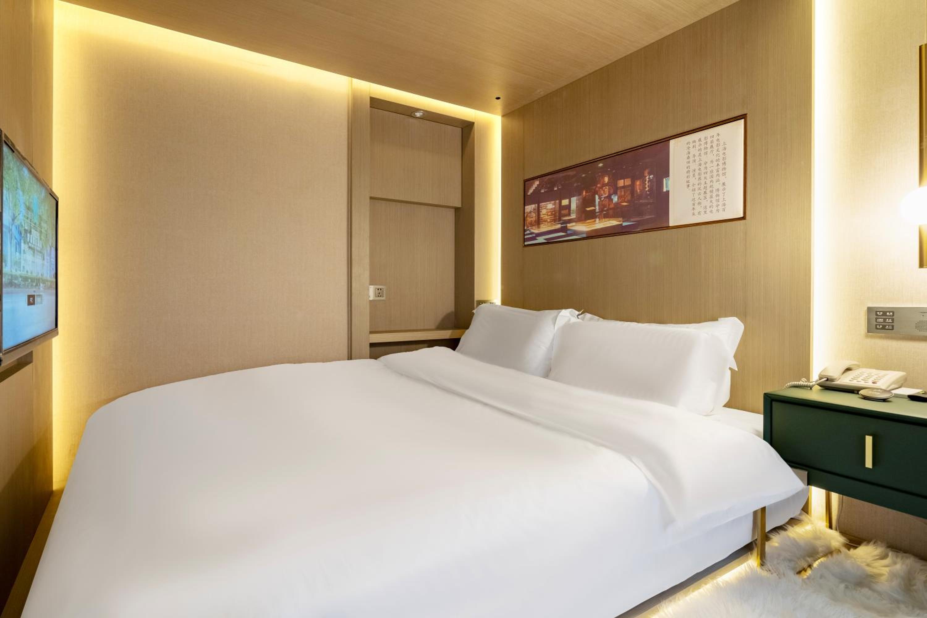 Mengguo Hotel Zhuqiao Town