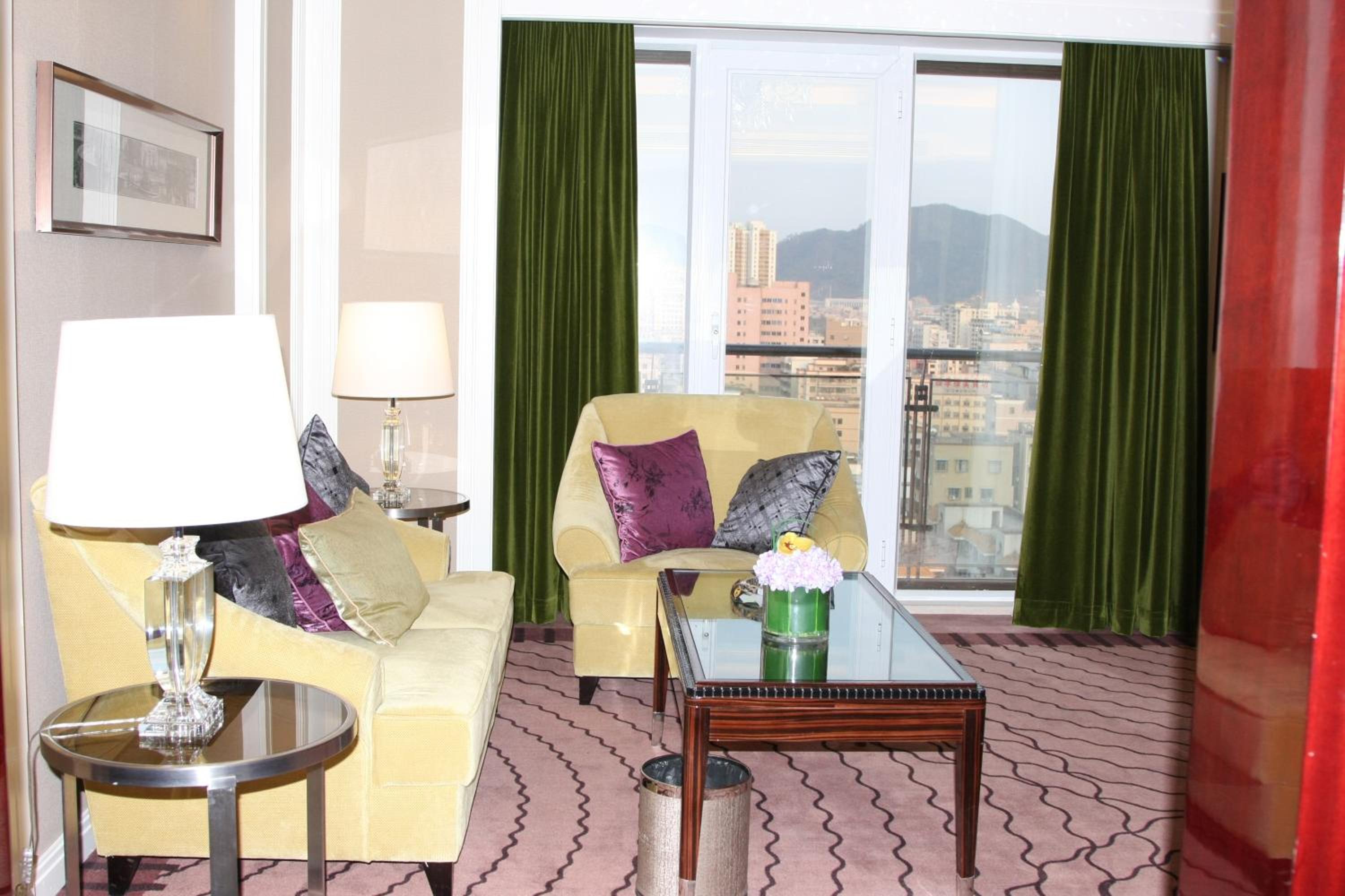 Executive Business Suite photo 3