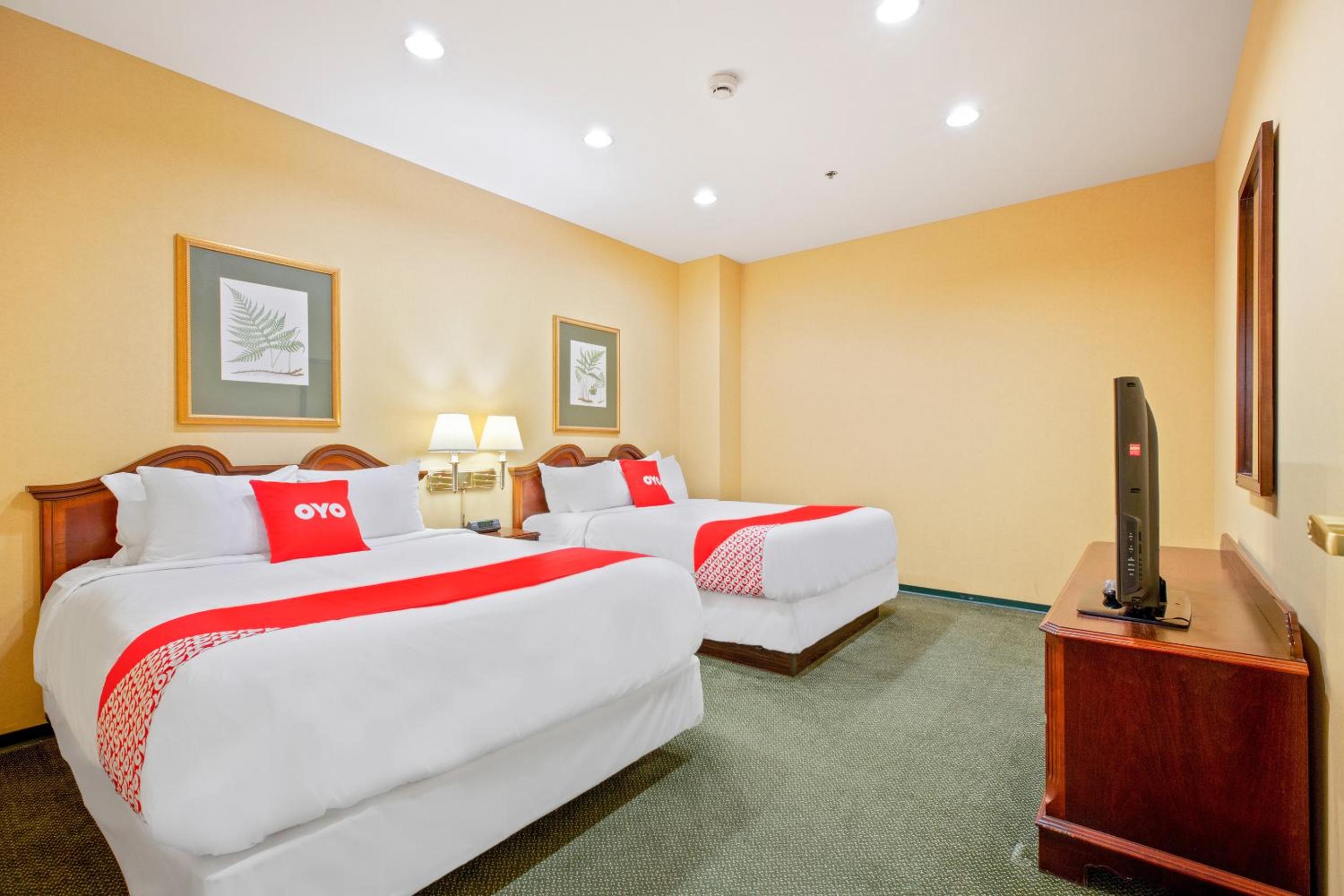 Governor's Suite photo 2