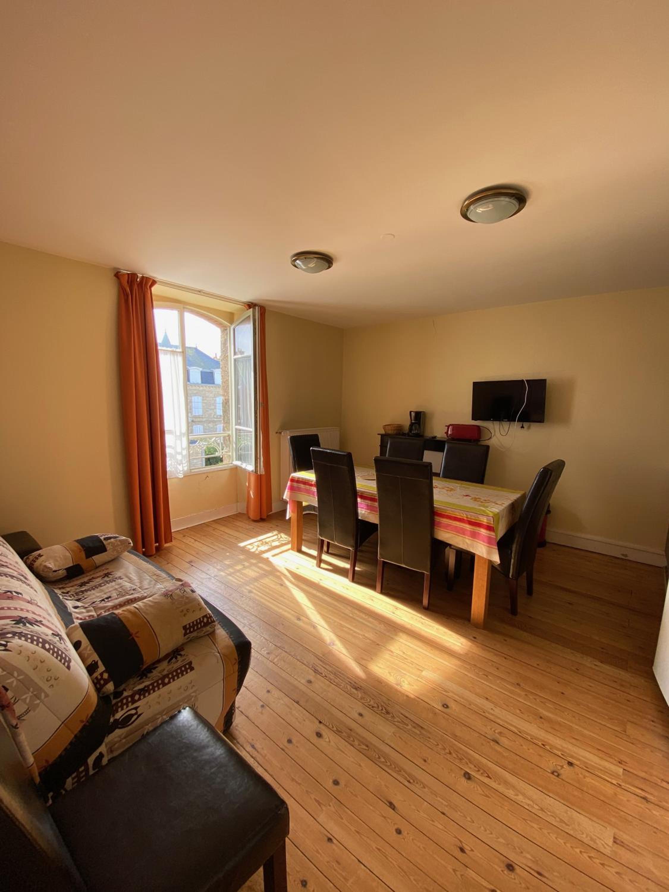 Apartment with Garden View photo 2
