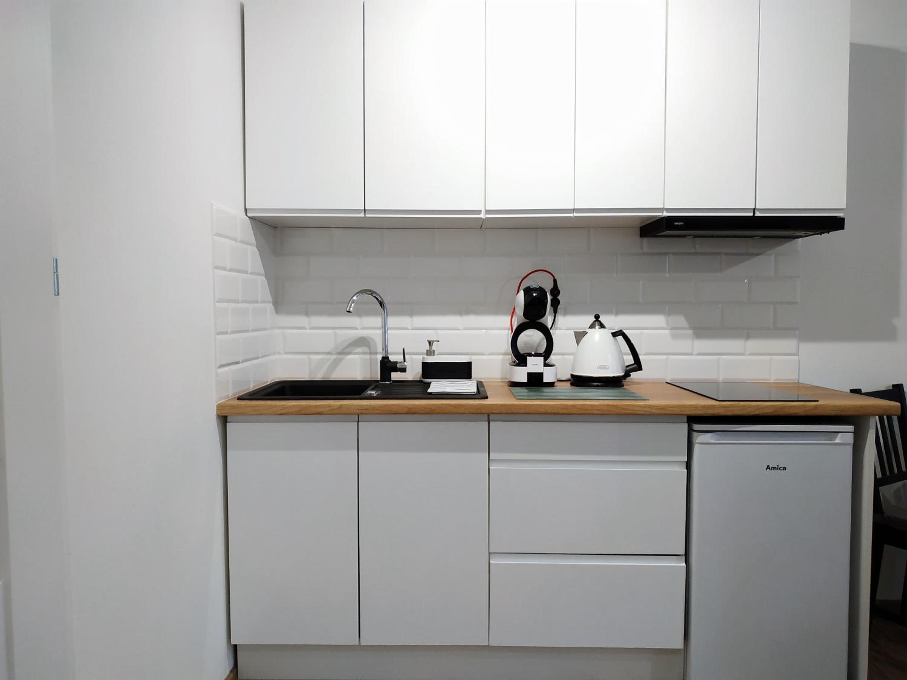 Studio Apartment - Photo 7