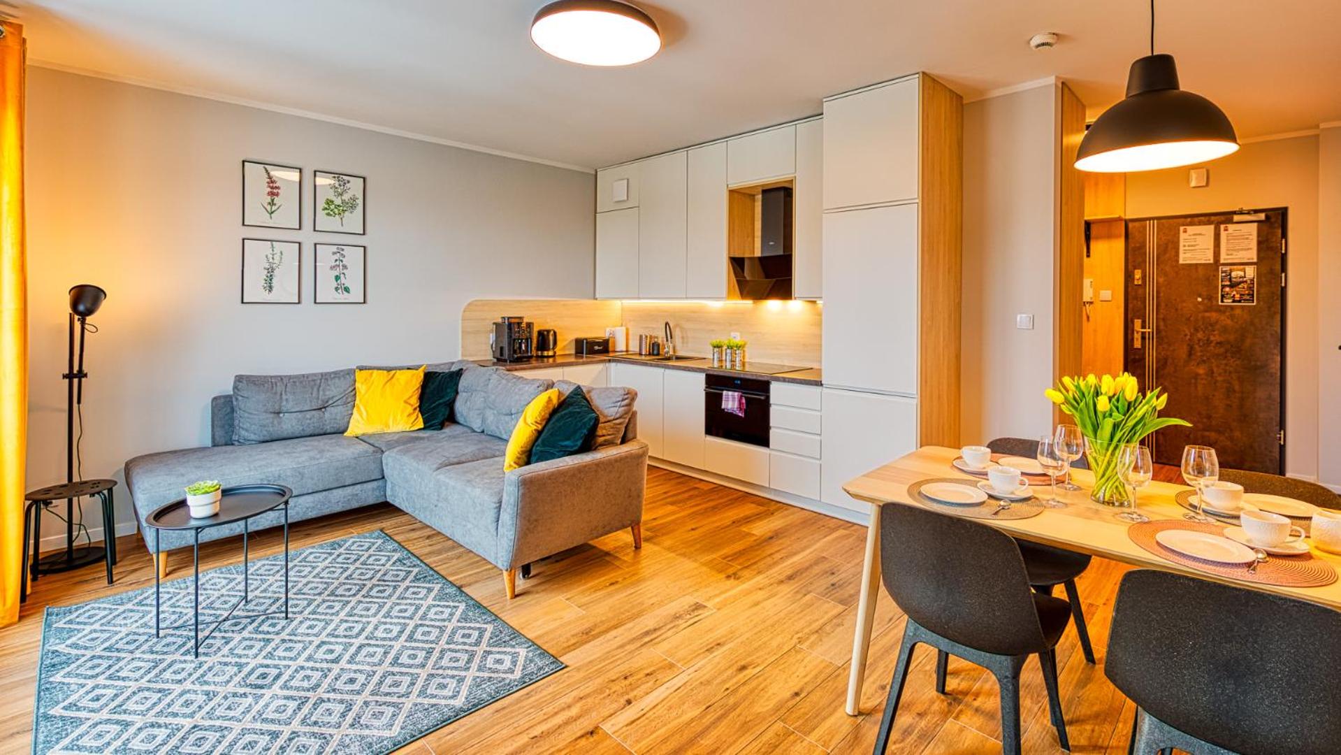 One-Bedroom Apartment - Photo 14