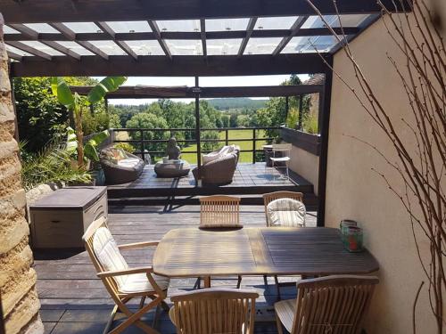 Cottage with Garden View