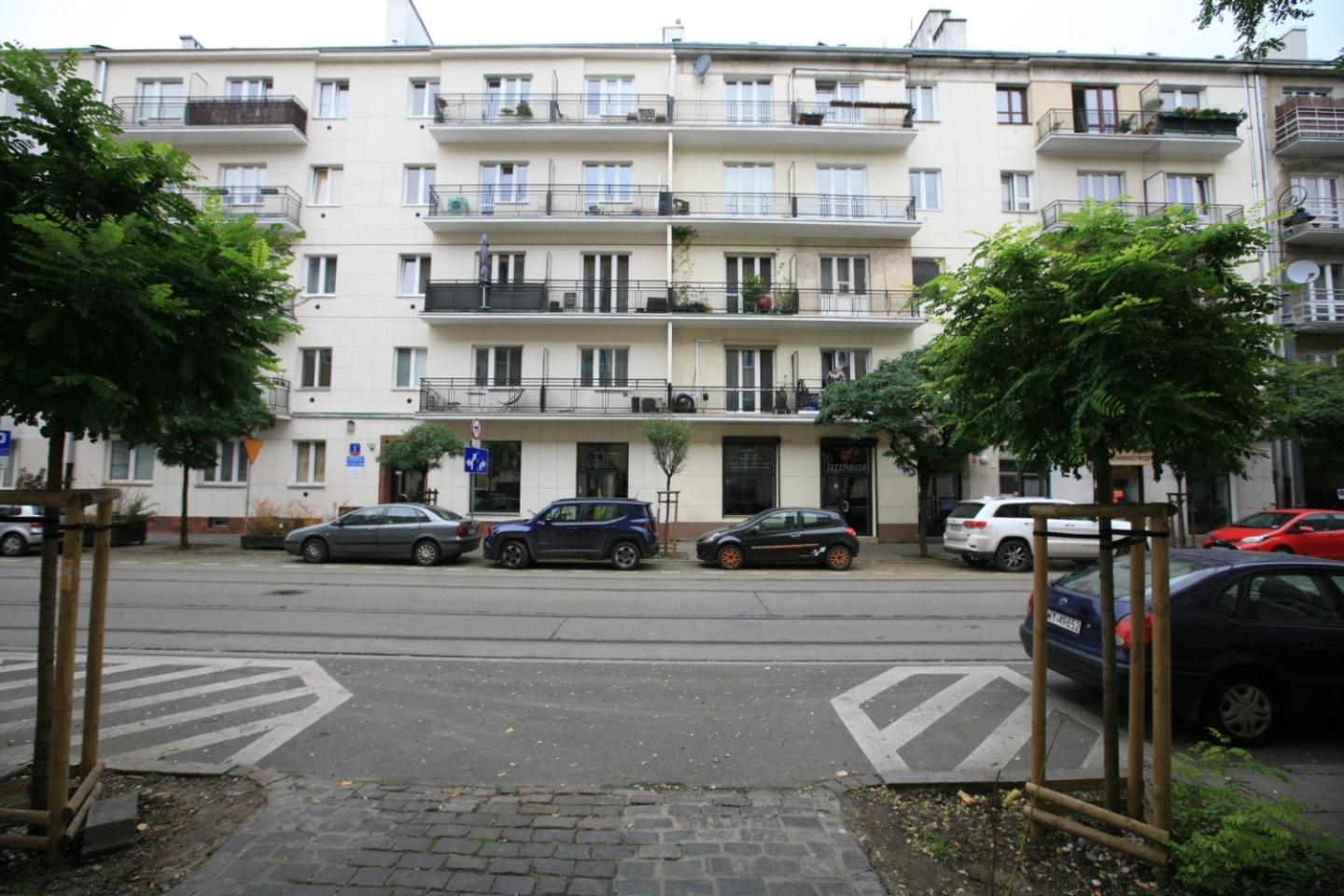 Apartment - Photo 5