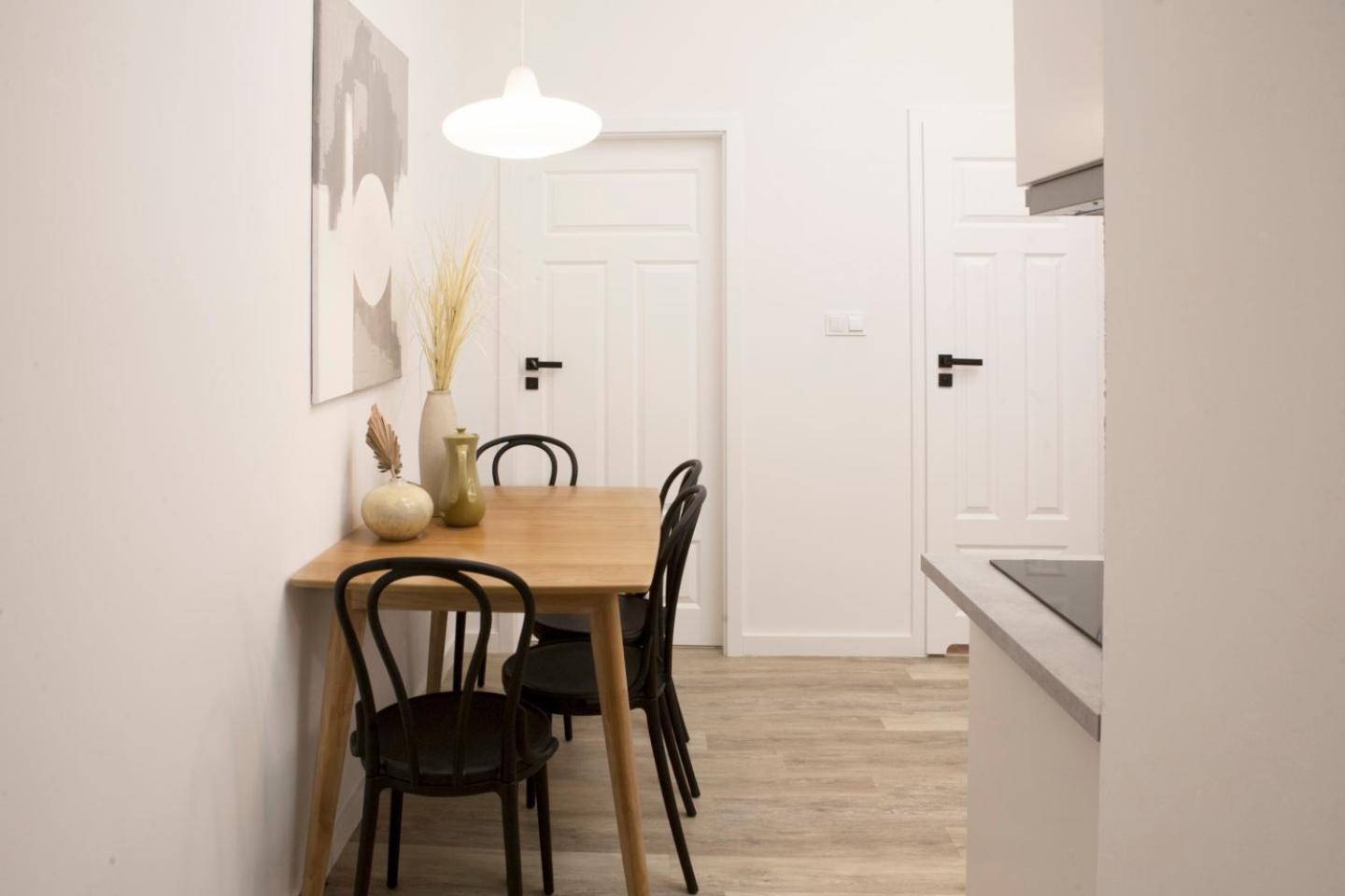 Apartment - Photo 12