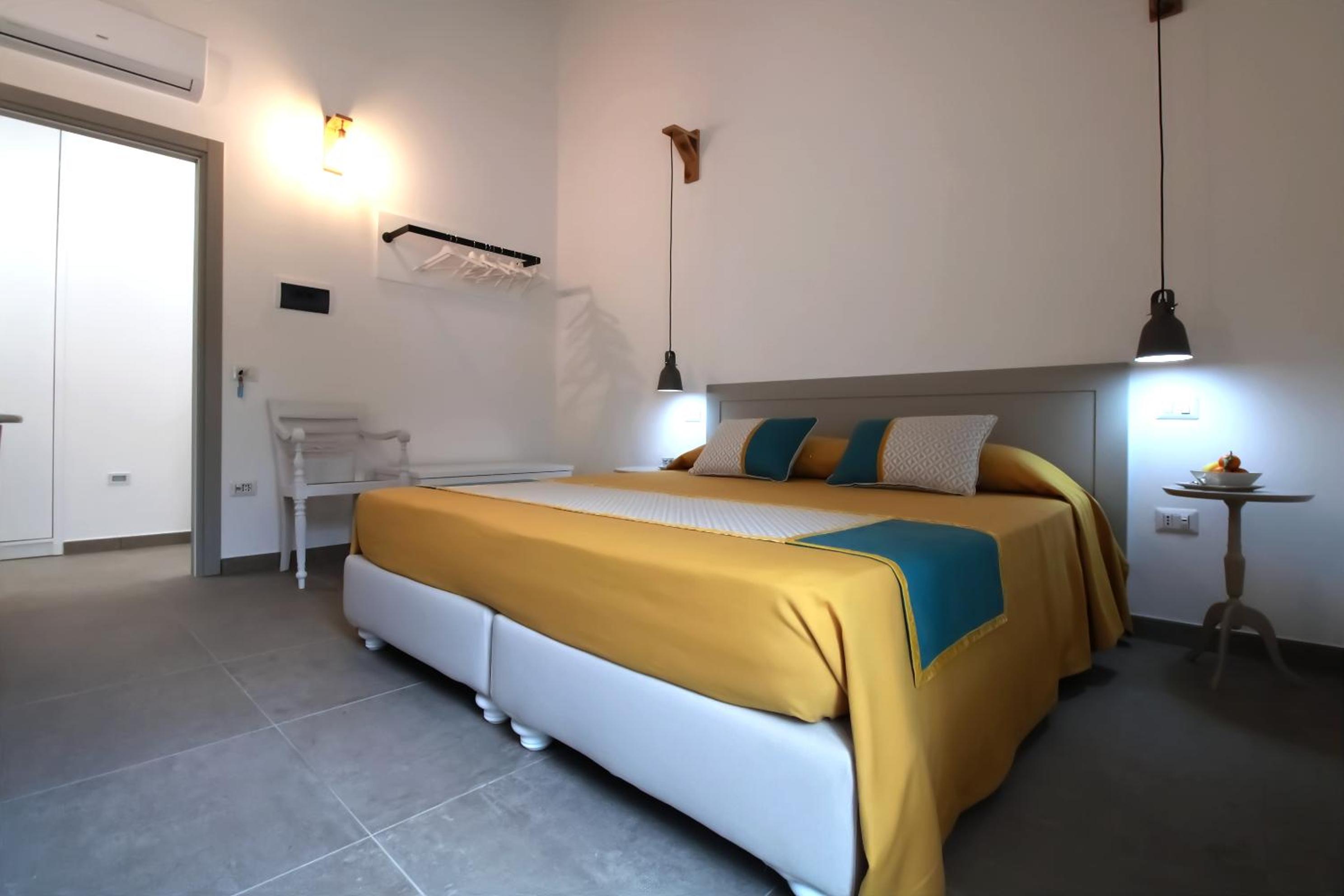 Double or Twin Room with Private Bathroom