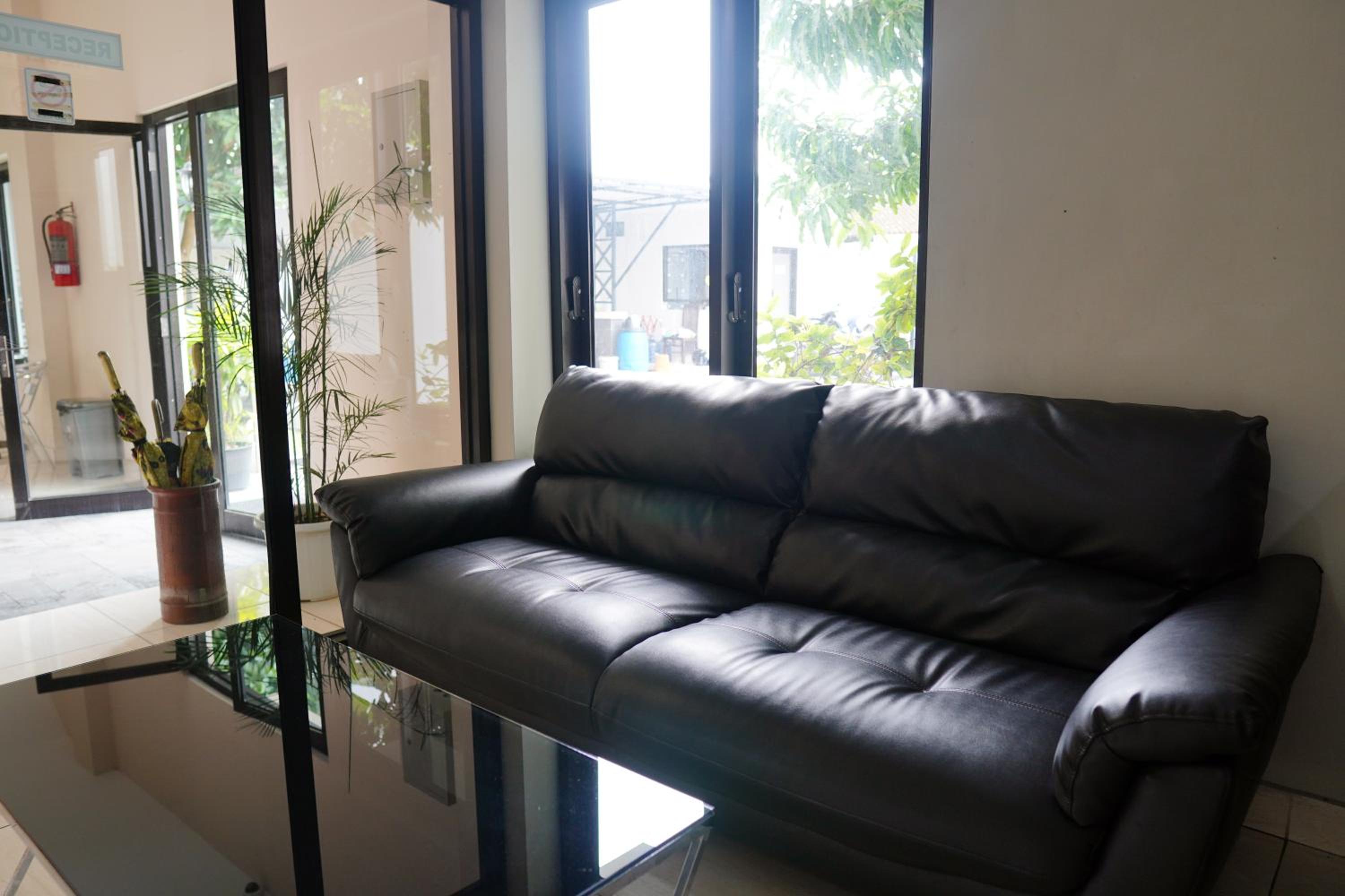 Standard Double Room - Photo 3