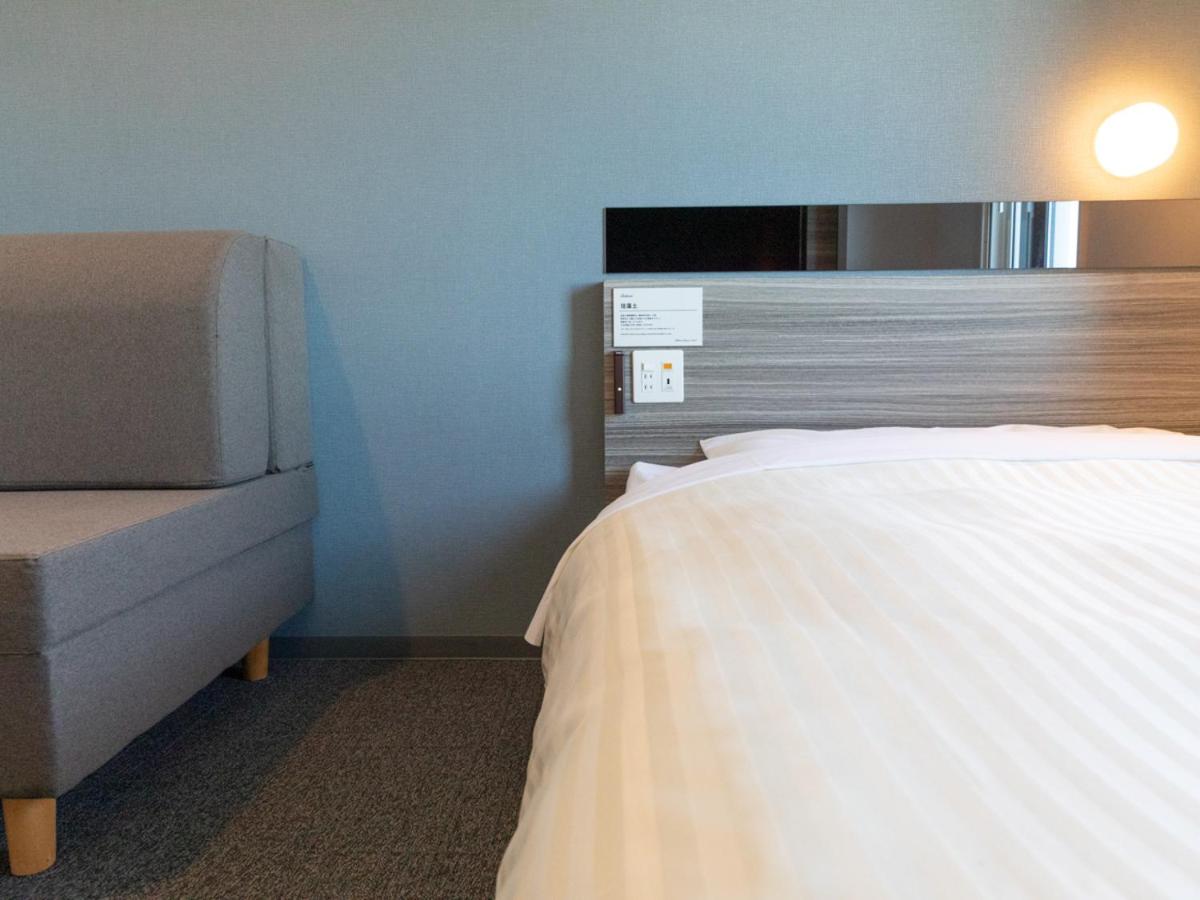 Deluxe Double Room with Sofa - Smoking