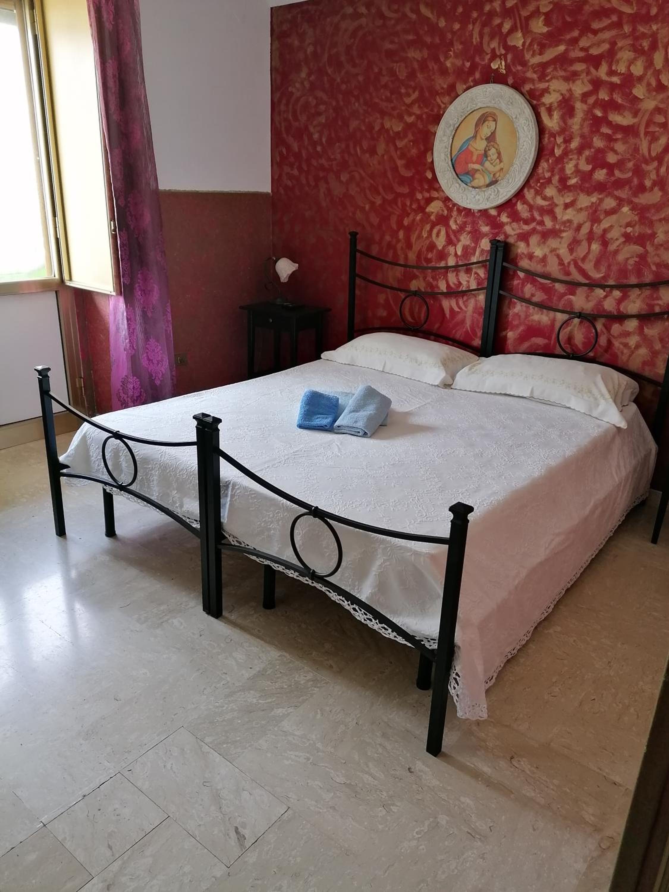 Quadruple Room with Private Bathroom photo 3