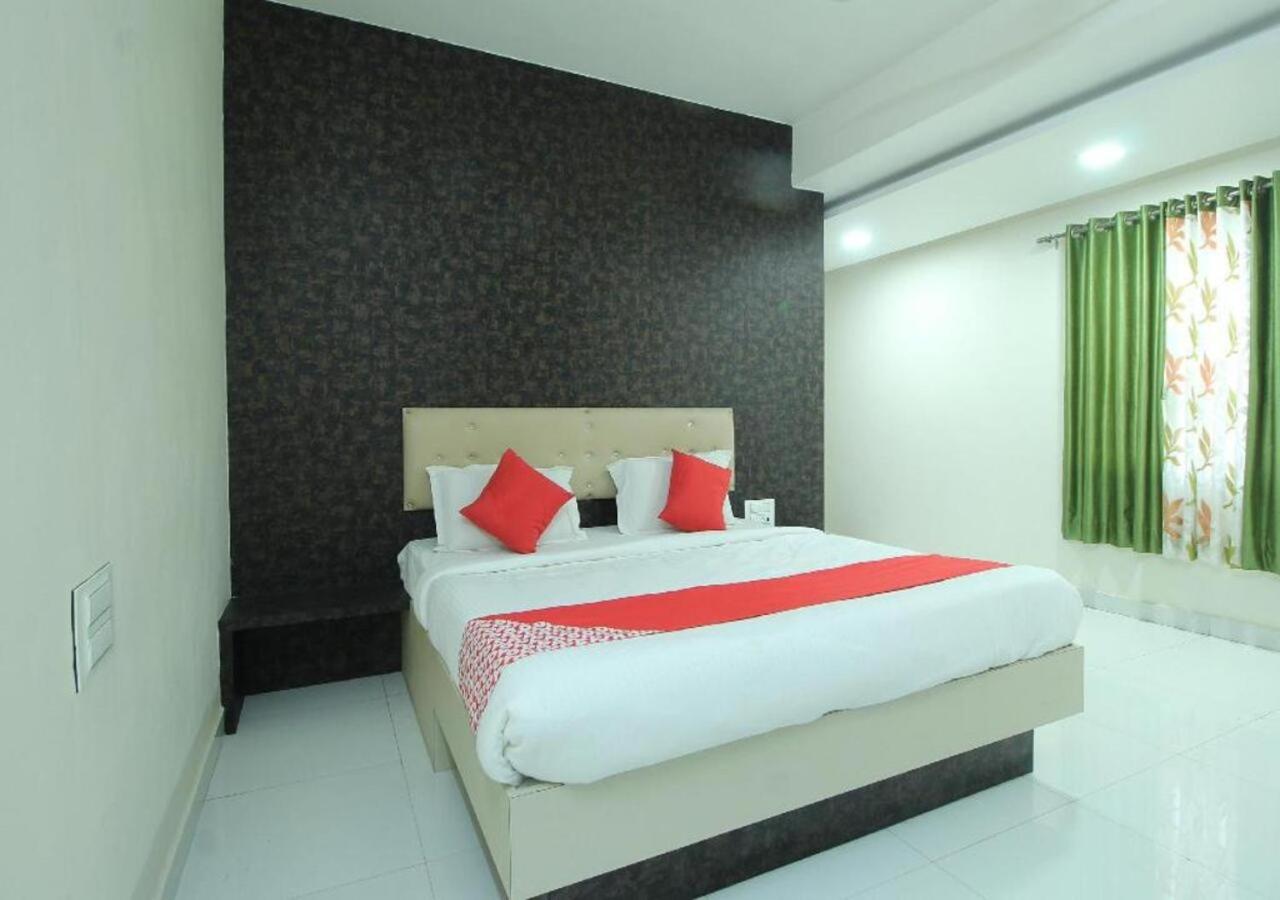 Budget Double Room - Photo 2