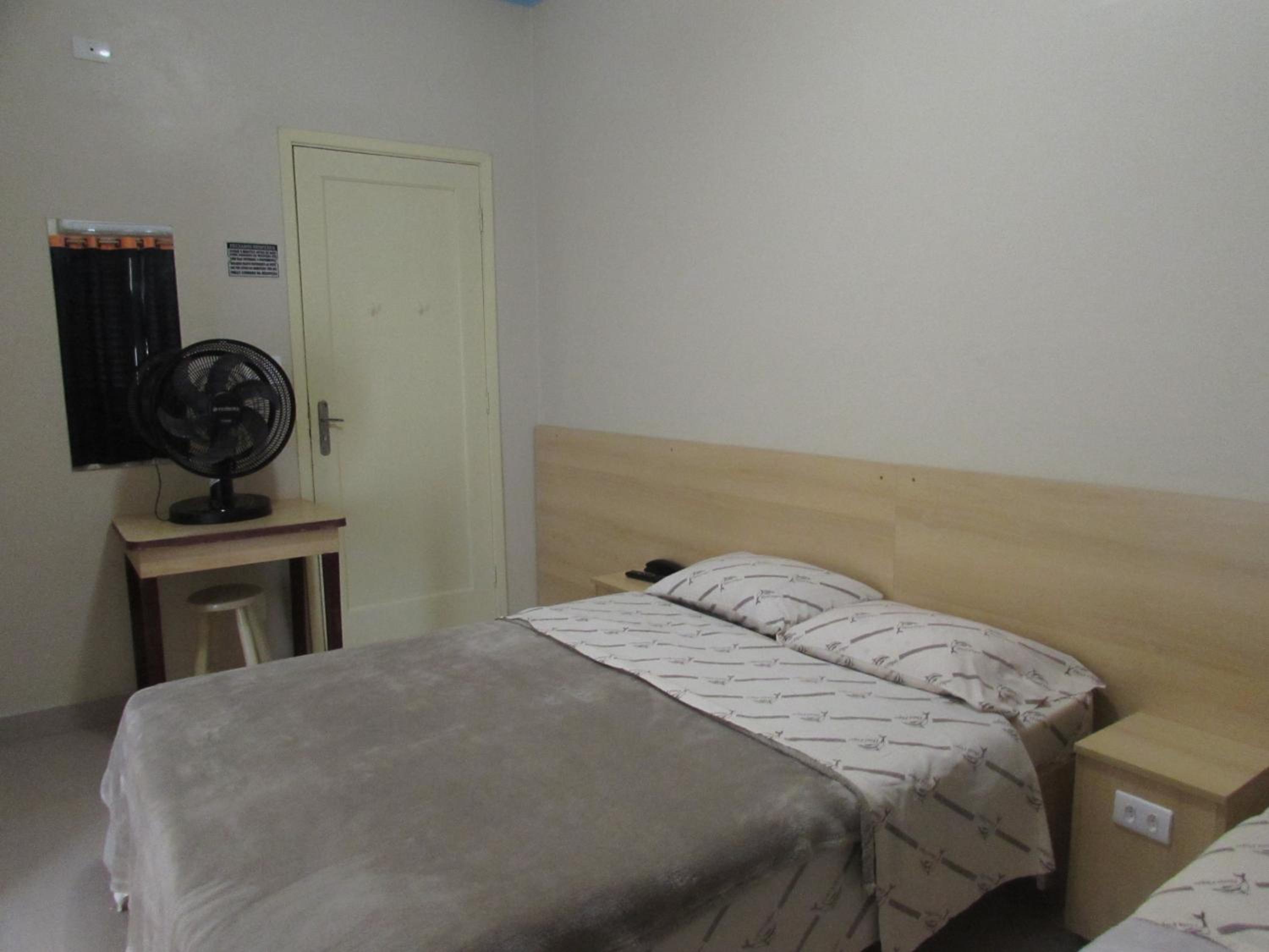 Economy Triple Room