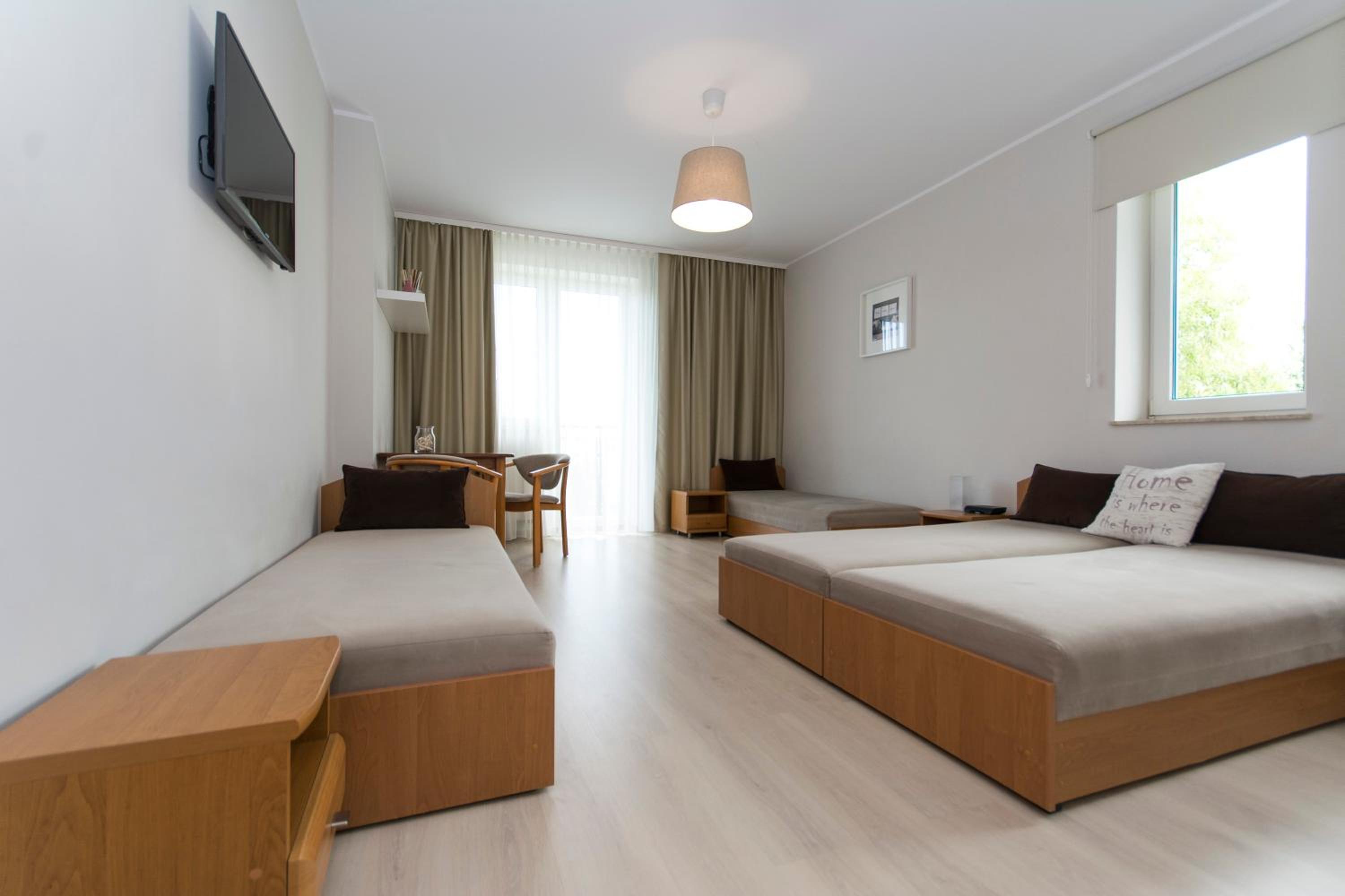 Quadruple Room with Balcony photo 1