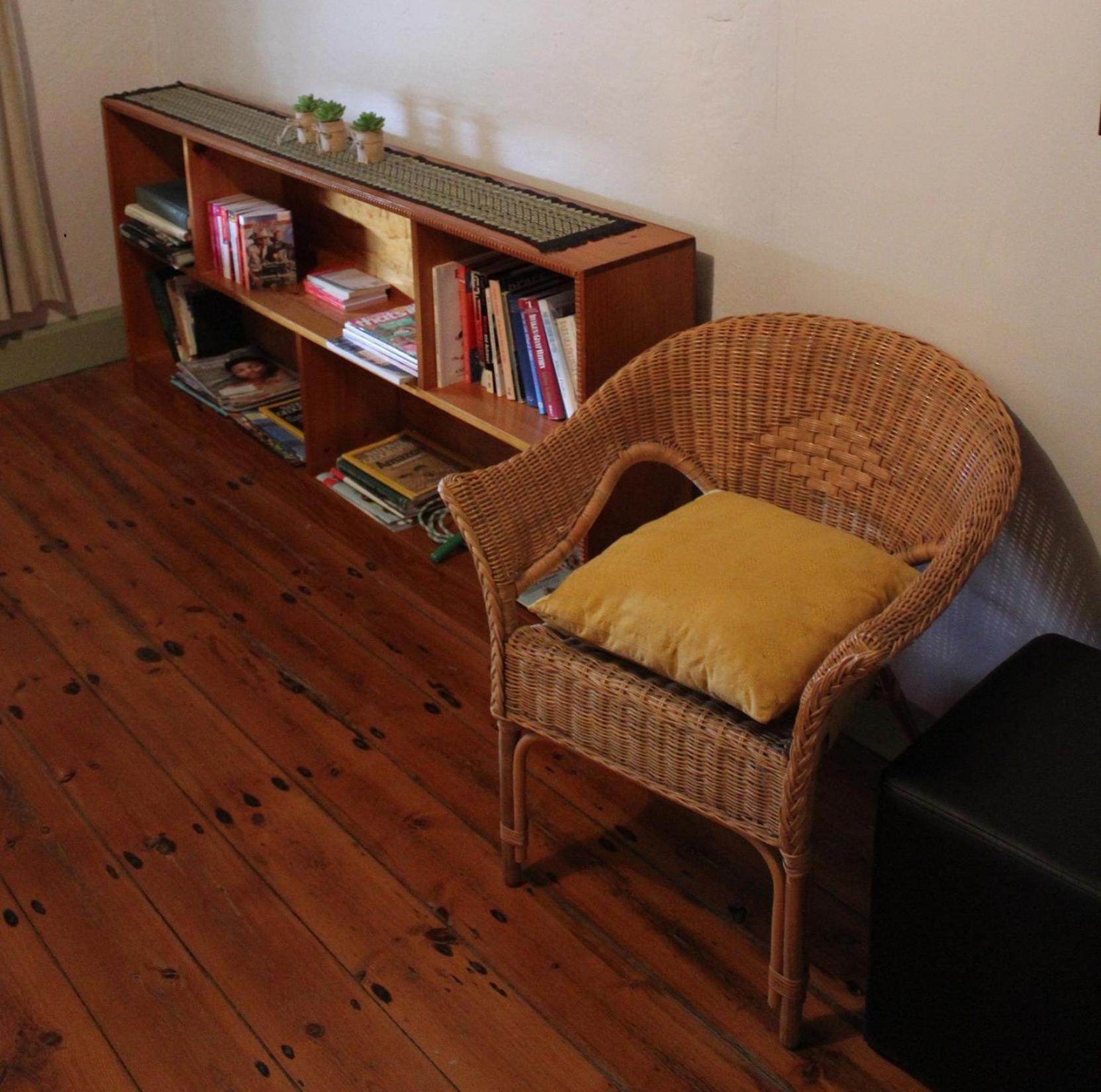 Three-Bedroom House photo 2