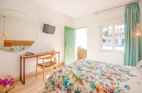 Standard Double Room photo 3