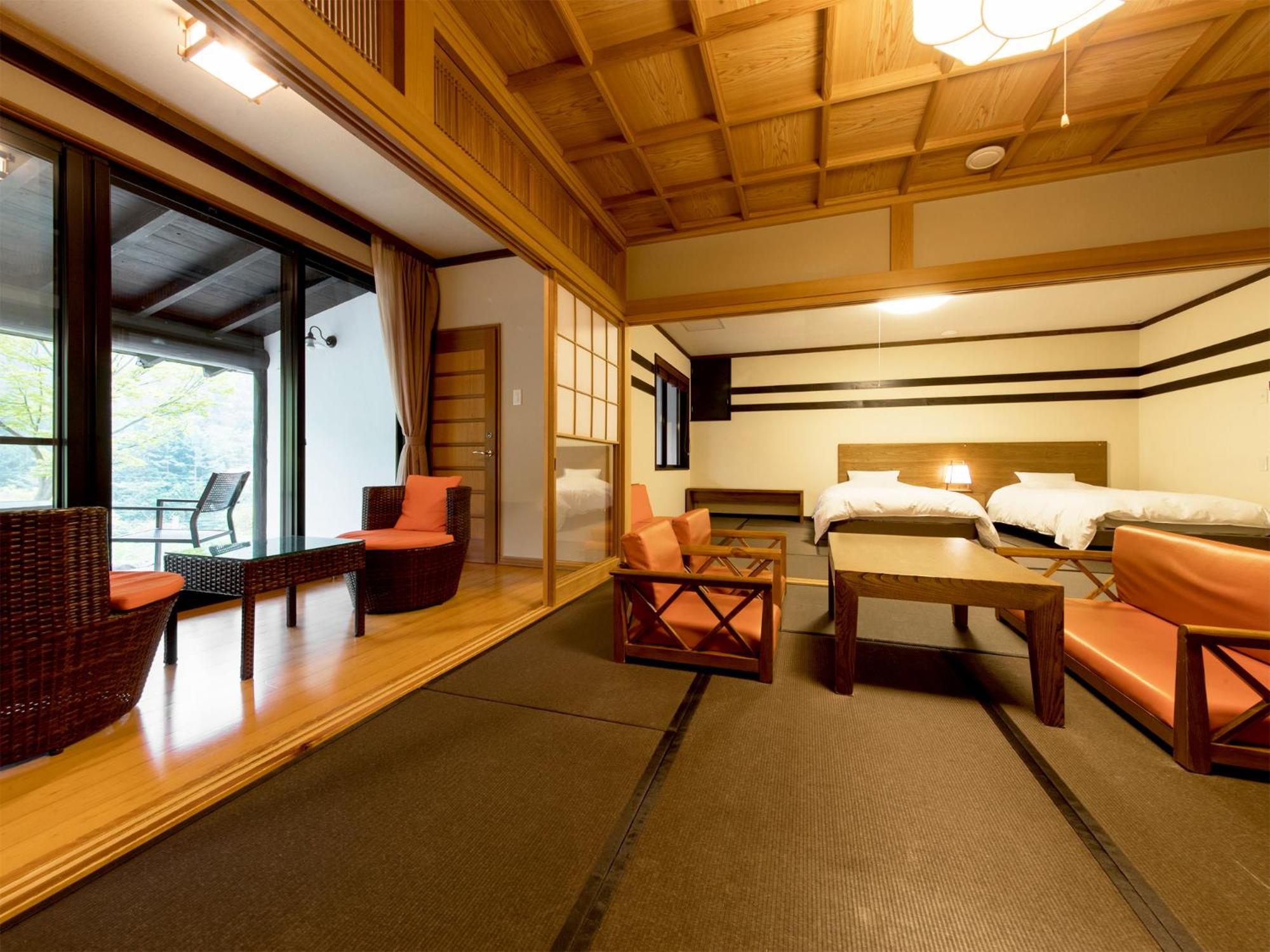 Superior Japanese Style Room with Semi Open-Air Bath photo 3