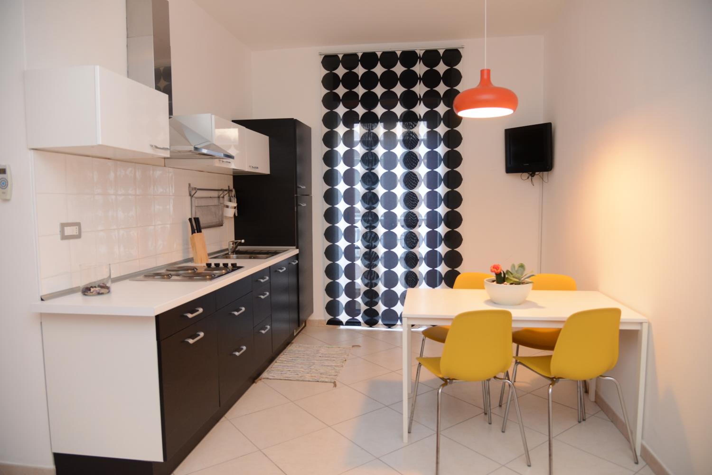 Apartment photo 1