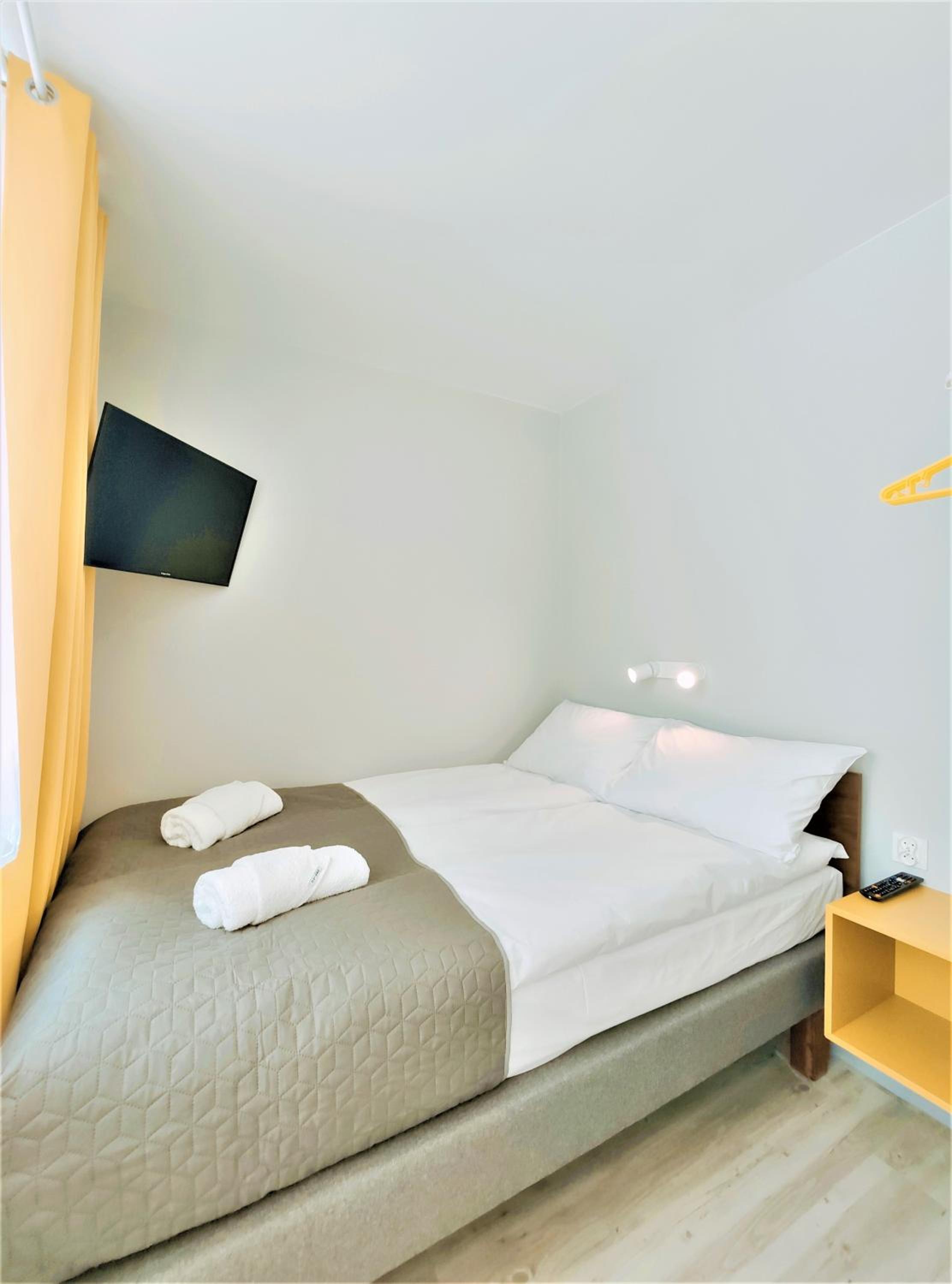 Double Room with Private Bathroom nr 1 - Photo 3