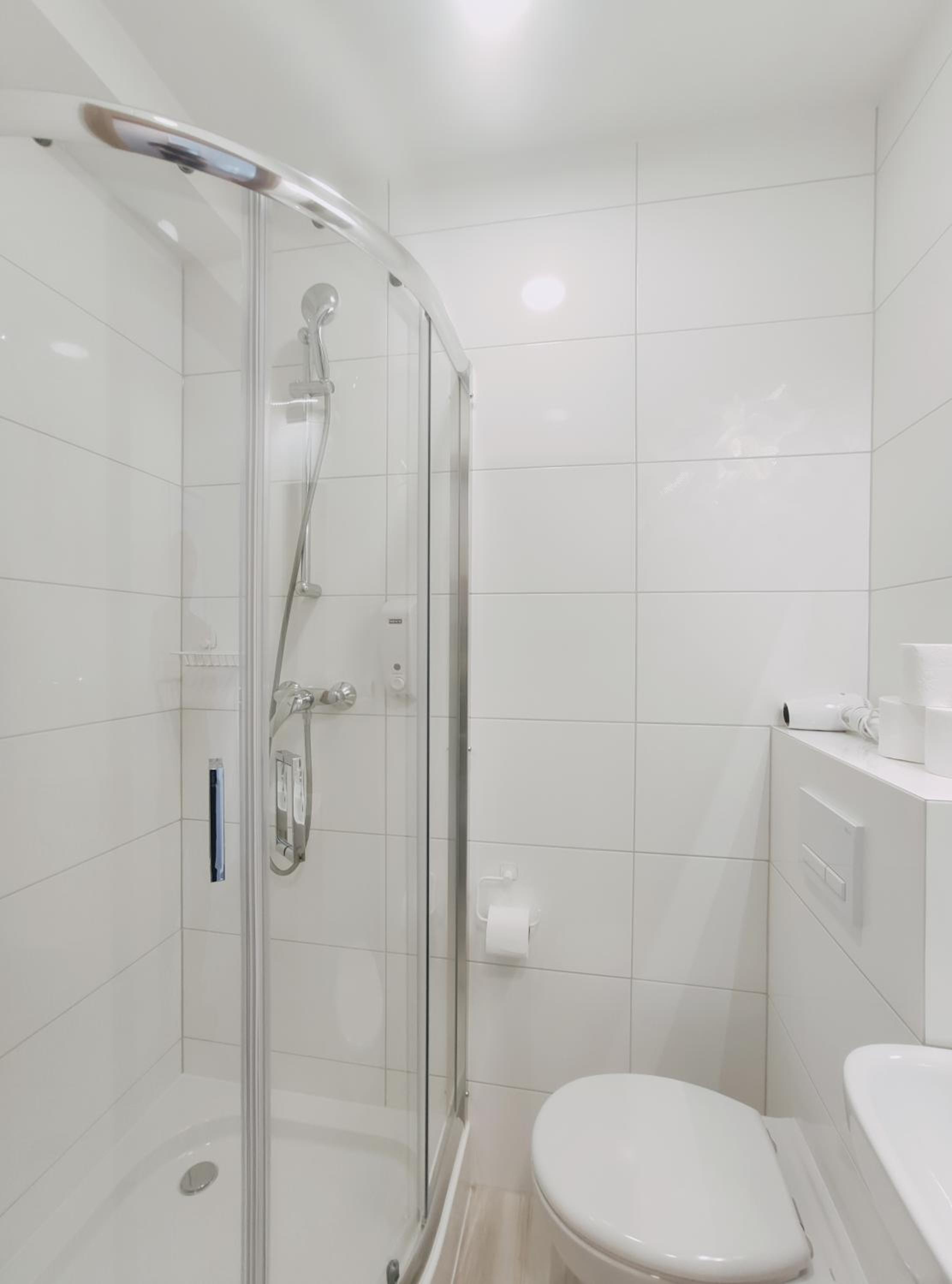 Double Room with Private Bathroom nr 4