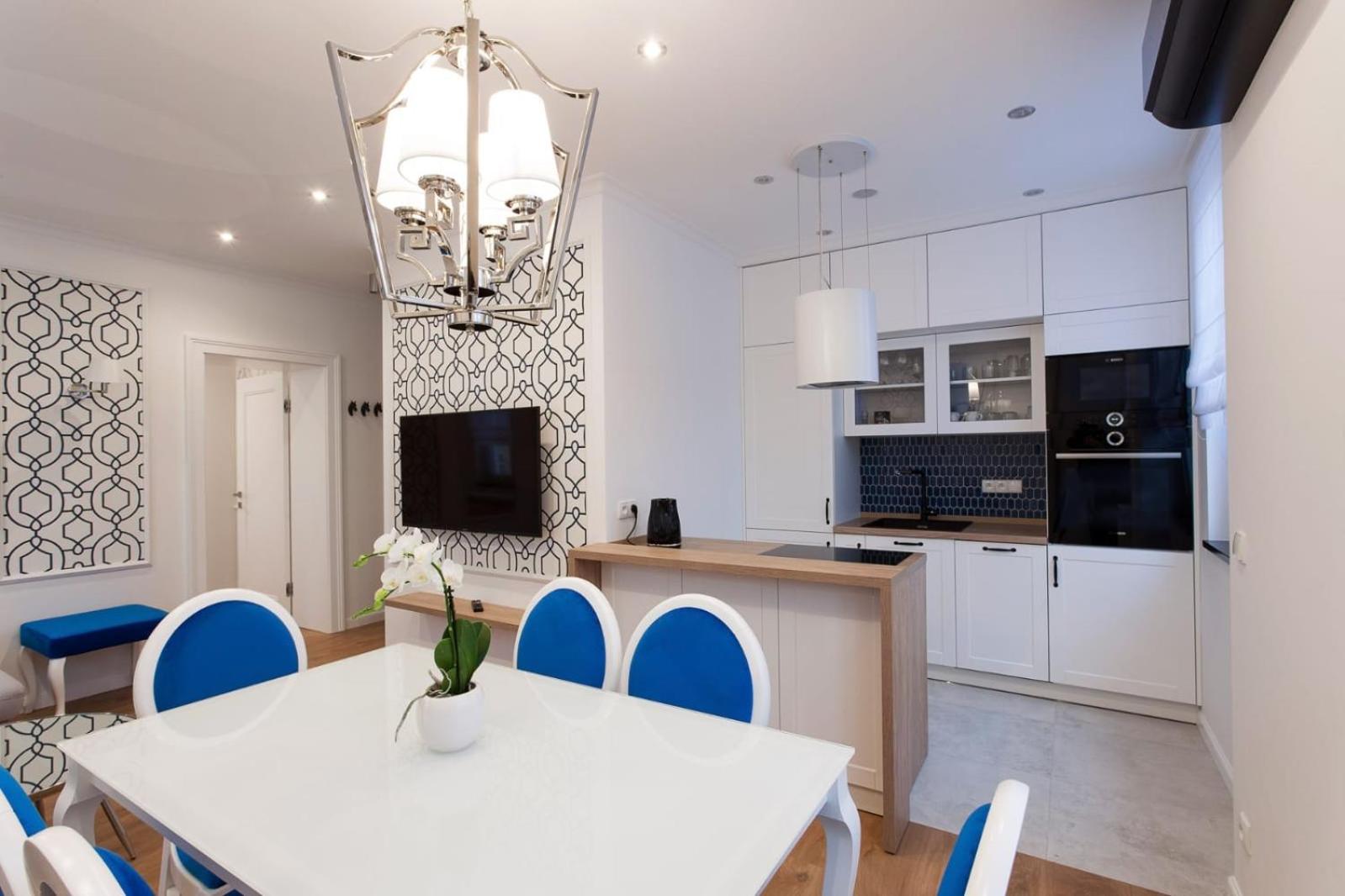 Two-Bedroom Apartment - Photo 8