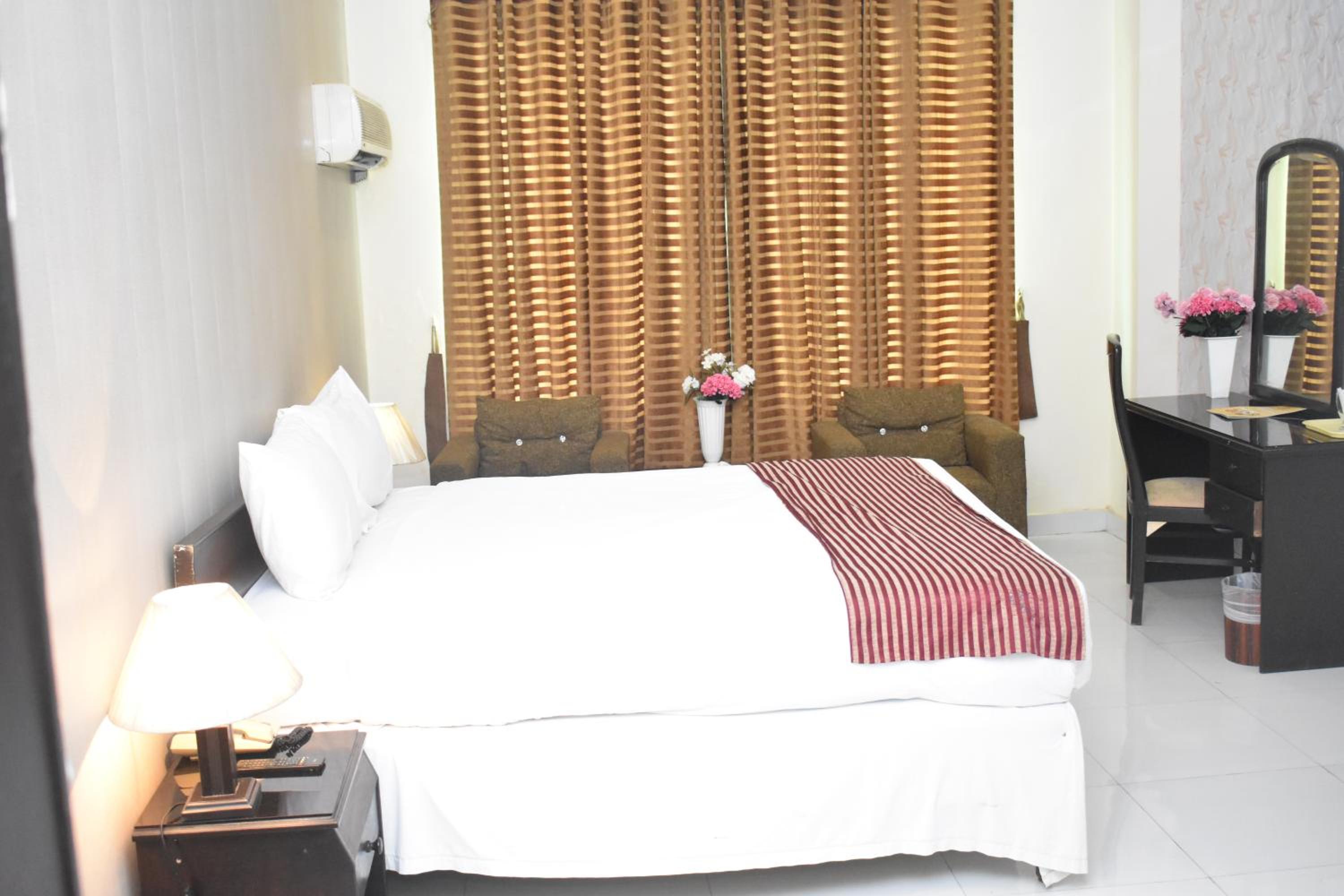Deluxe Double Room photo 2