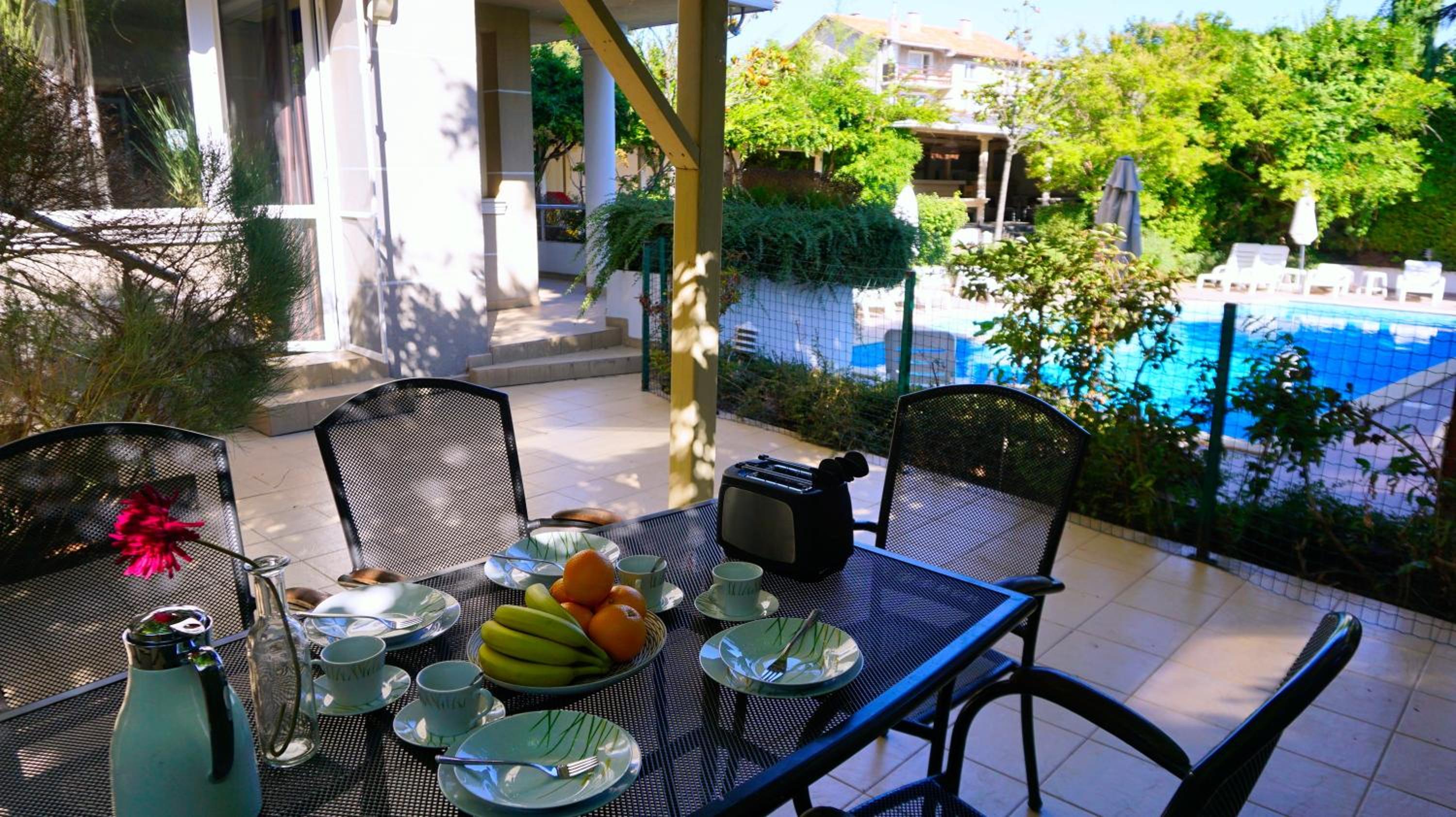 Apartment with Terrace photo 1