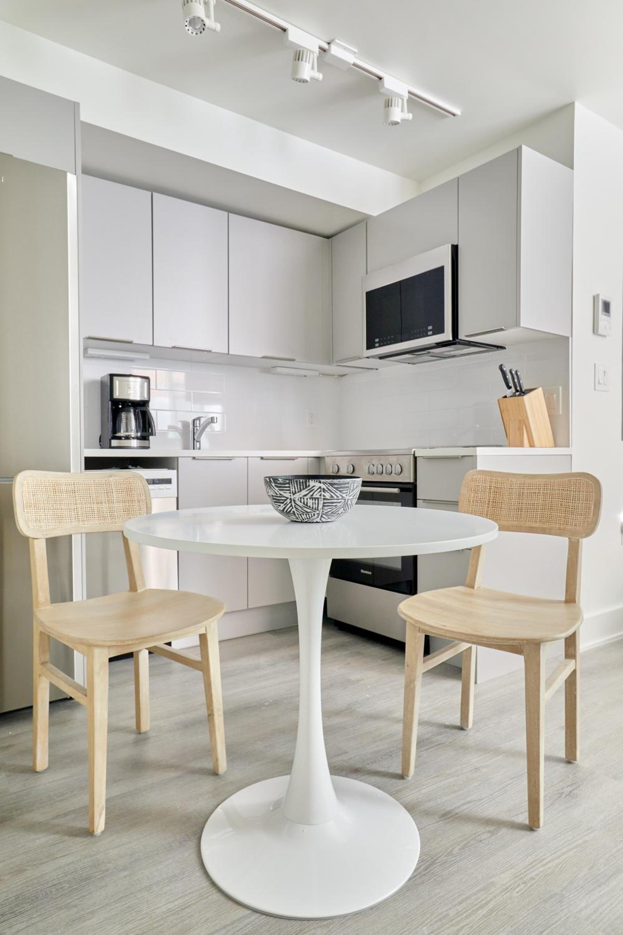 Studio Apartment photo 1