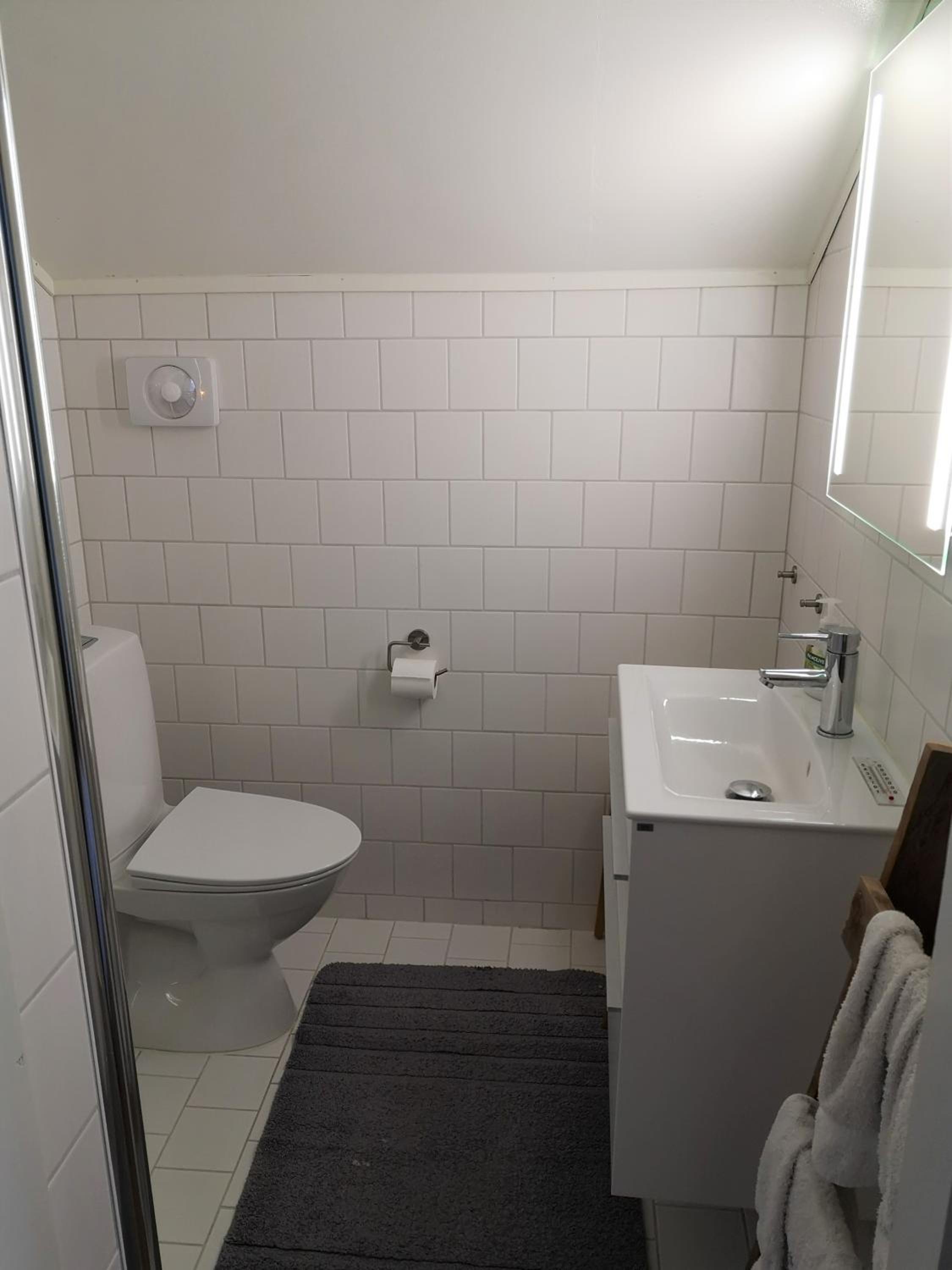 Two-Bedroom Apartment photo 2