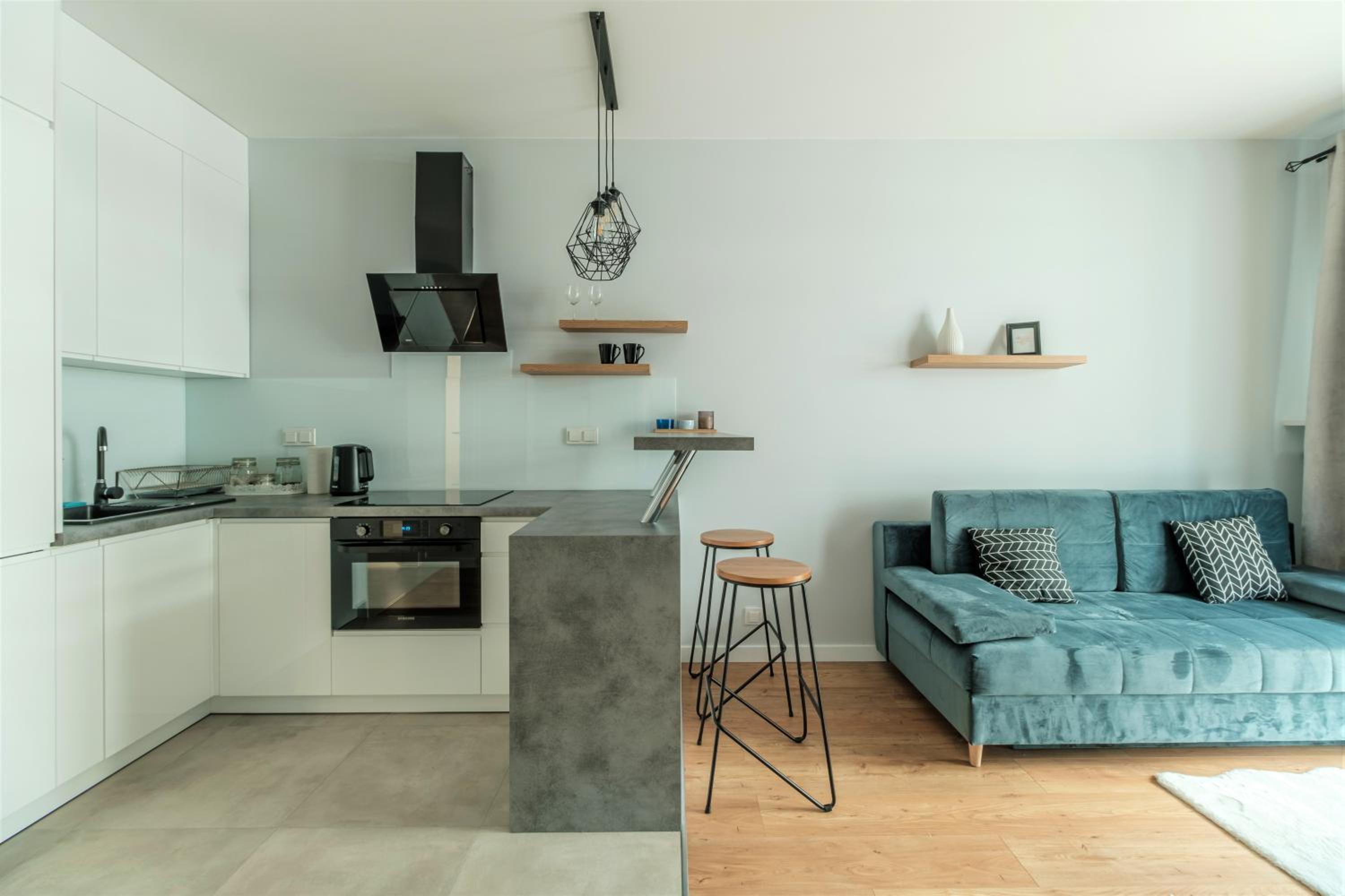 One-Bedroom Apartment - Photo 7