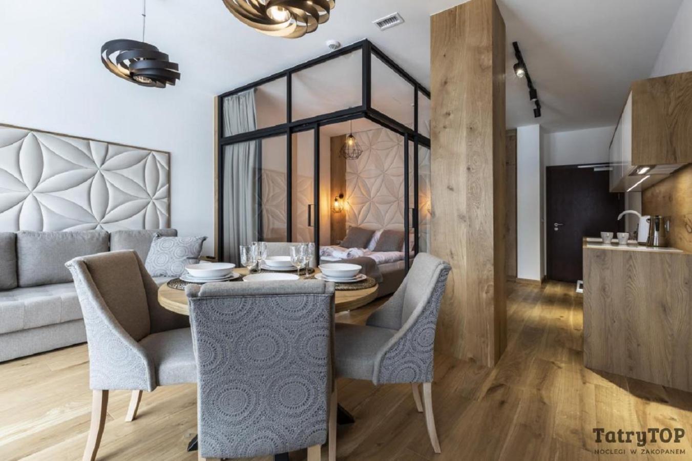 Deluxe Apartment no.4 with Mountain View and Terrace