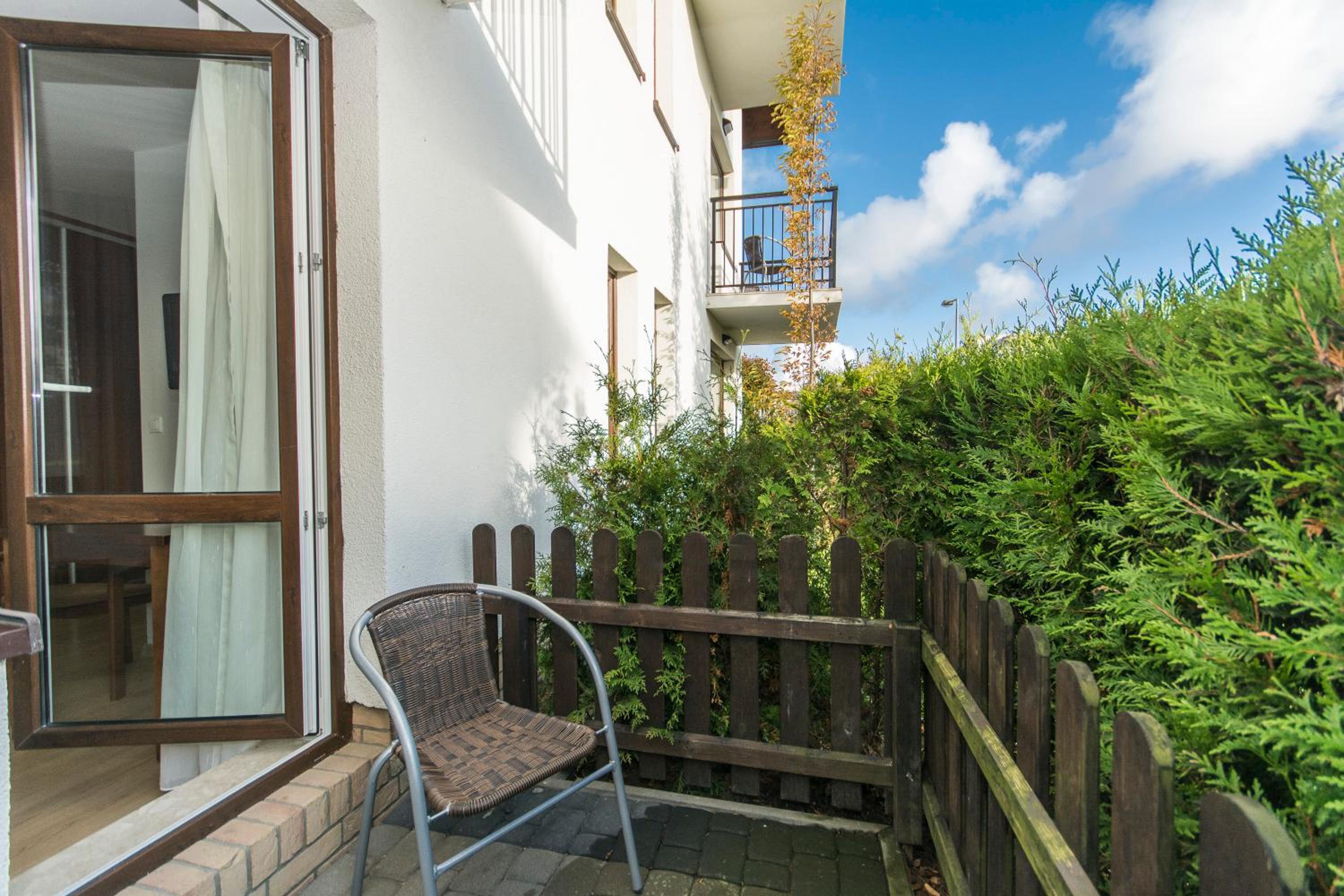 Double Room with Balcony (2 Adults + 1 Child) photo 1