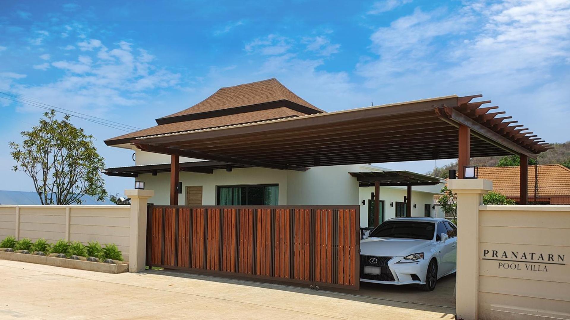 Three-Bedroom Villa - Photo 7