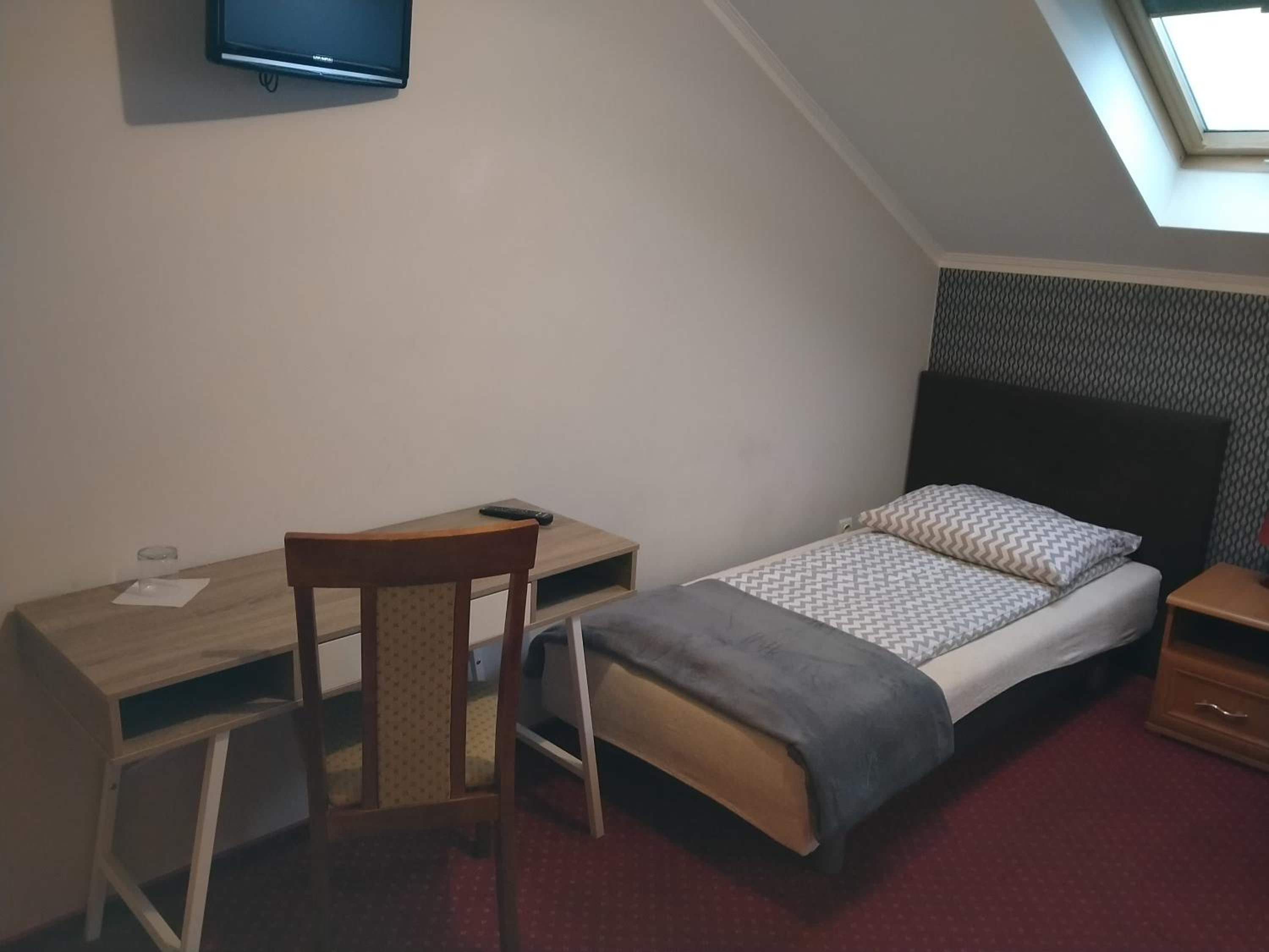 Twin Room with Private Bathroom