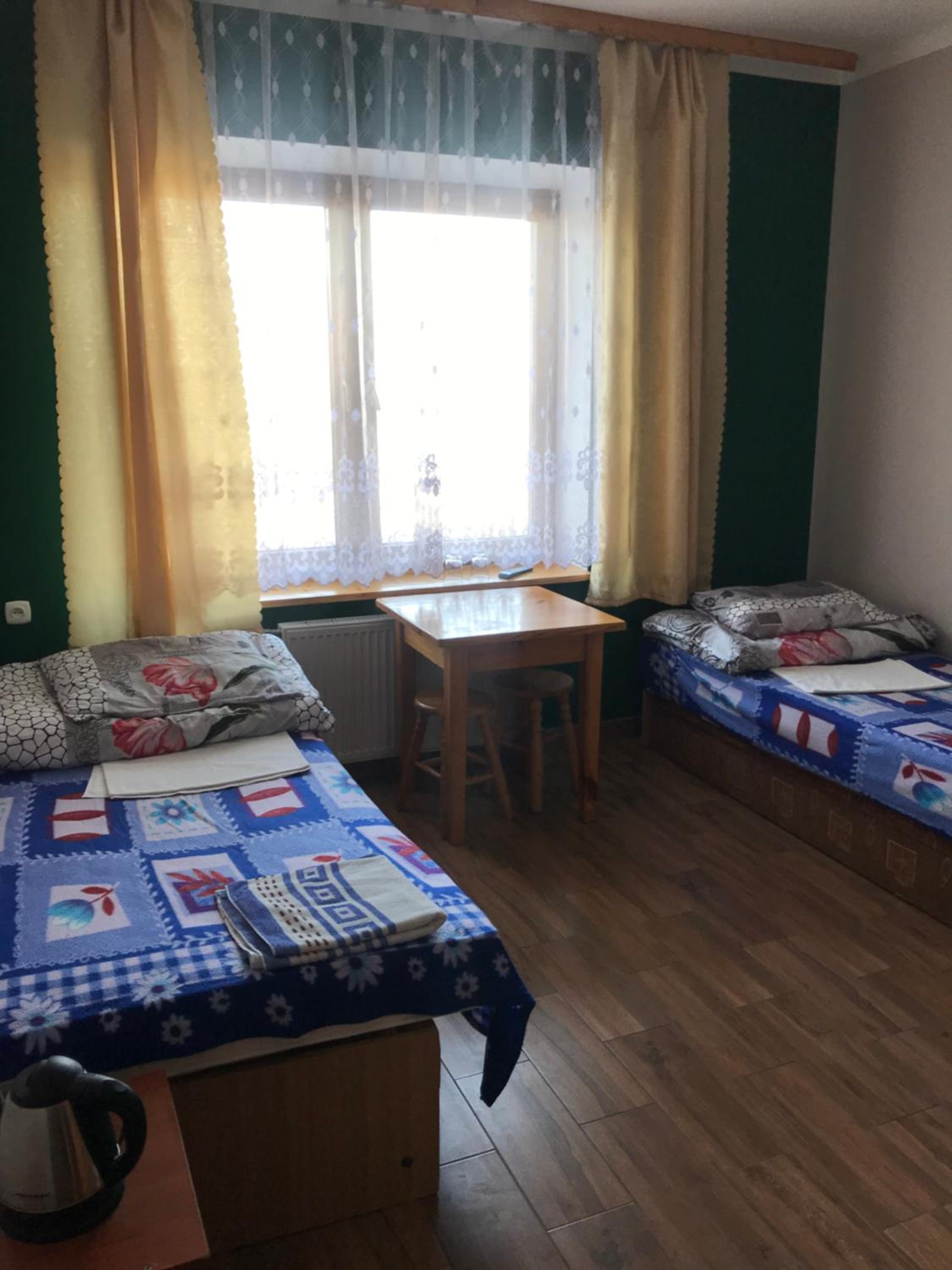 Small Twin Room photo 1