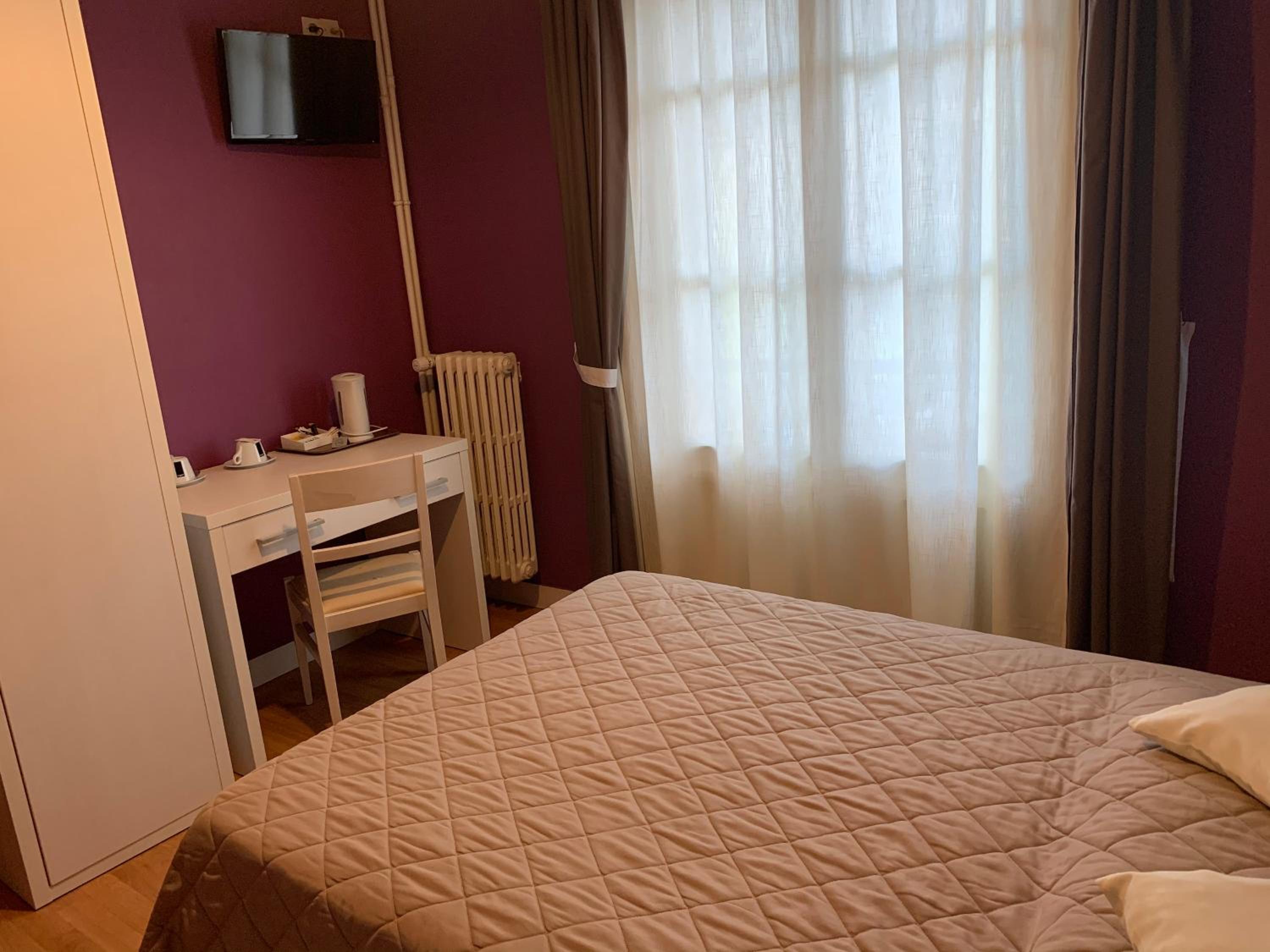 Double Room - Photo 1