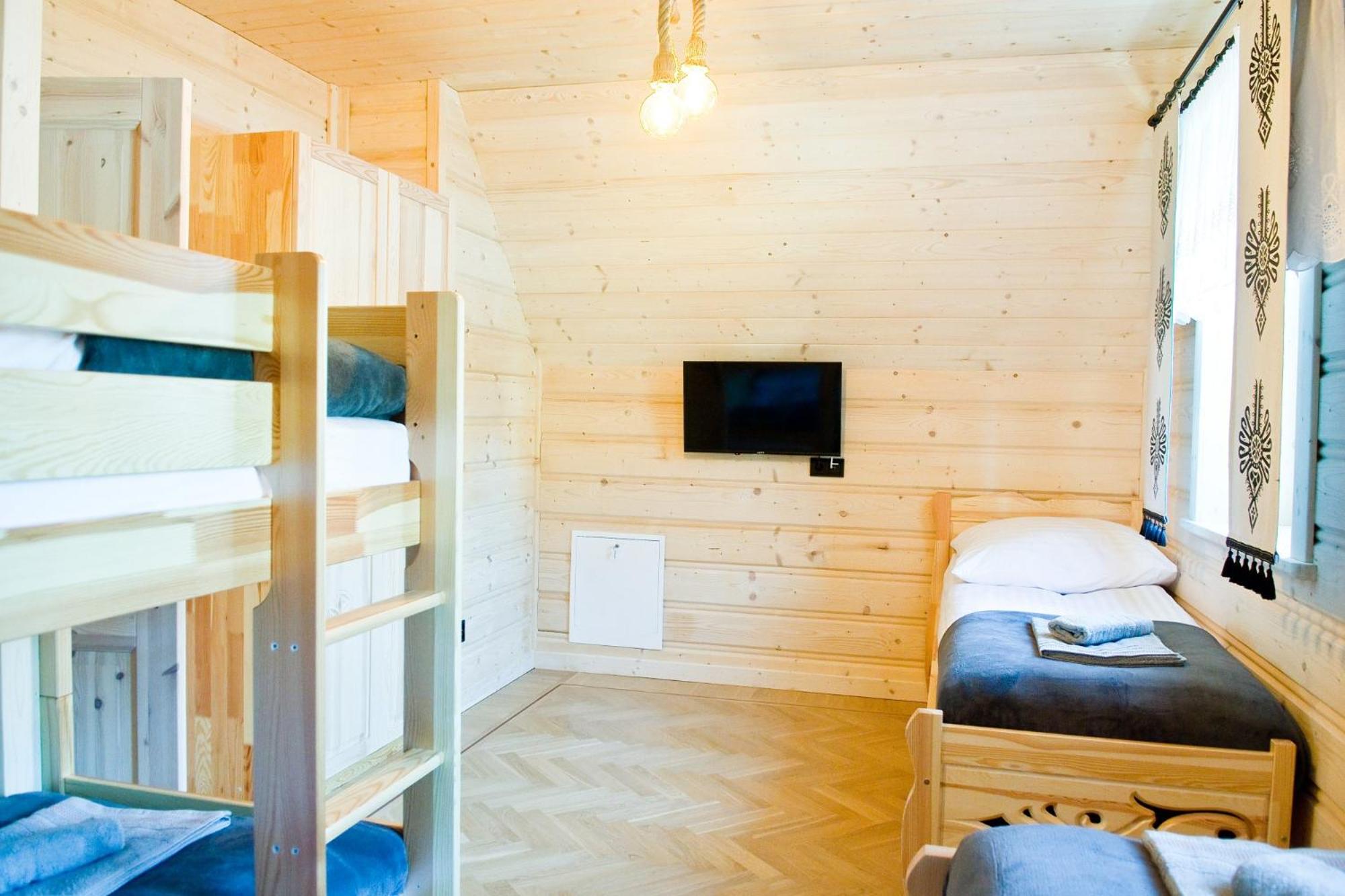 Three-Bedroom Chalet photo 2