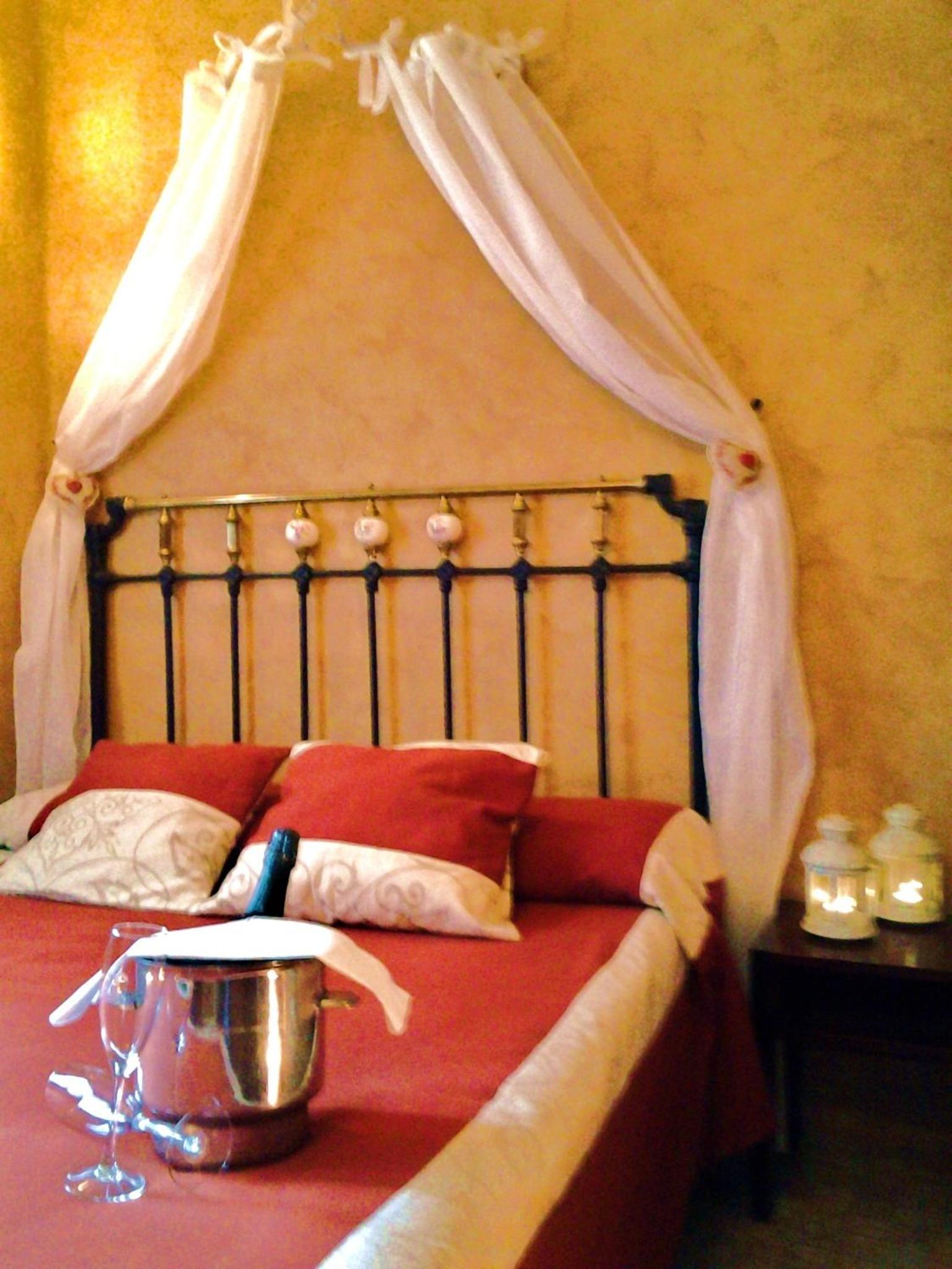 Double or Twin Room photo 1