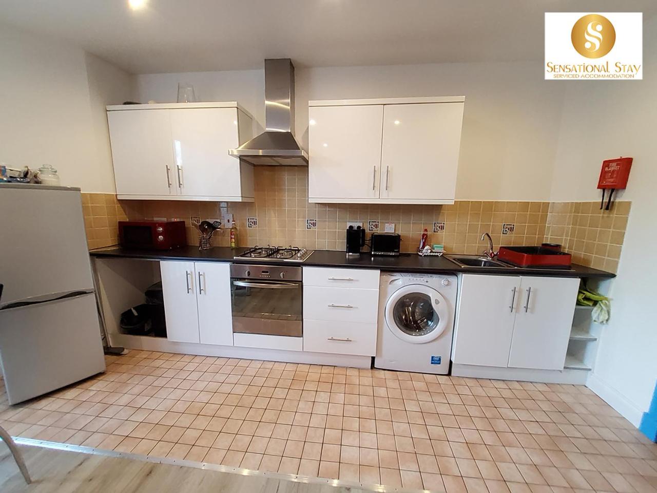Three-Bedroom Apartment - Photo 15