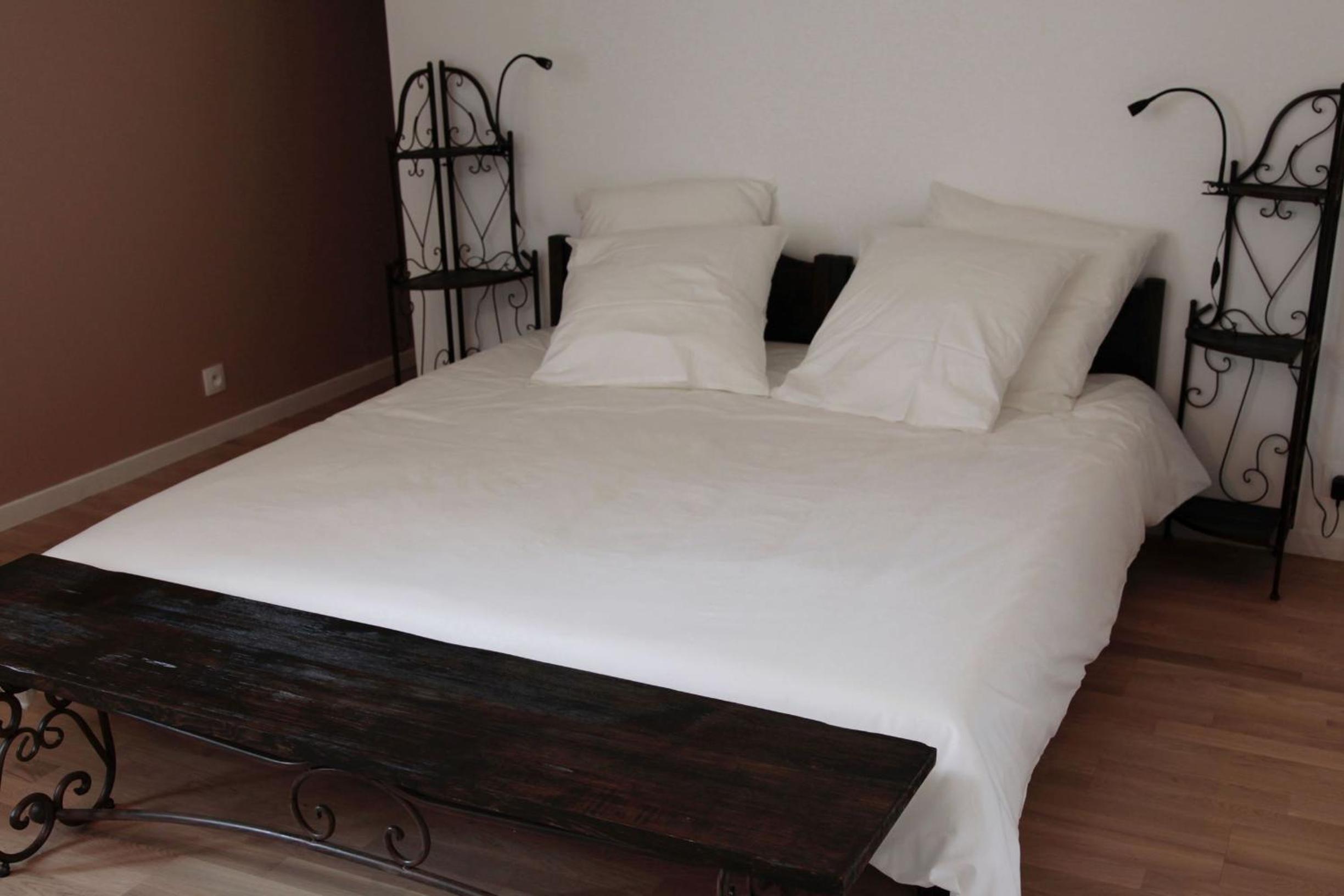 Double Room with Private Bathroom photo 2