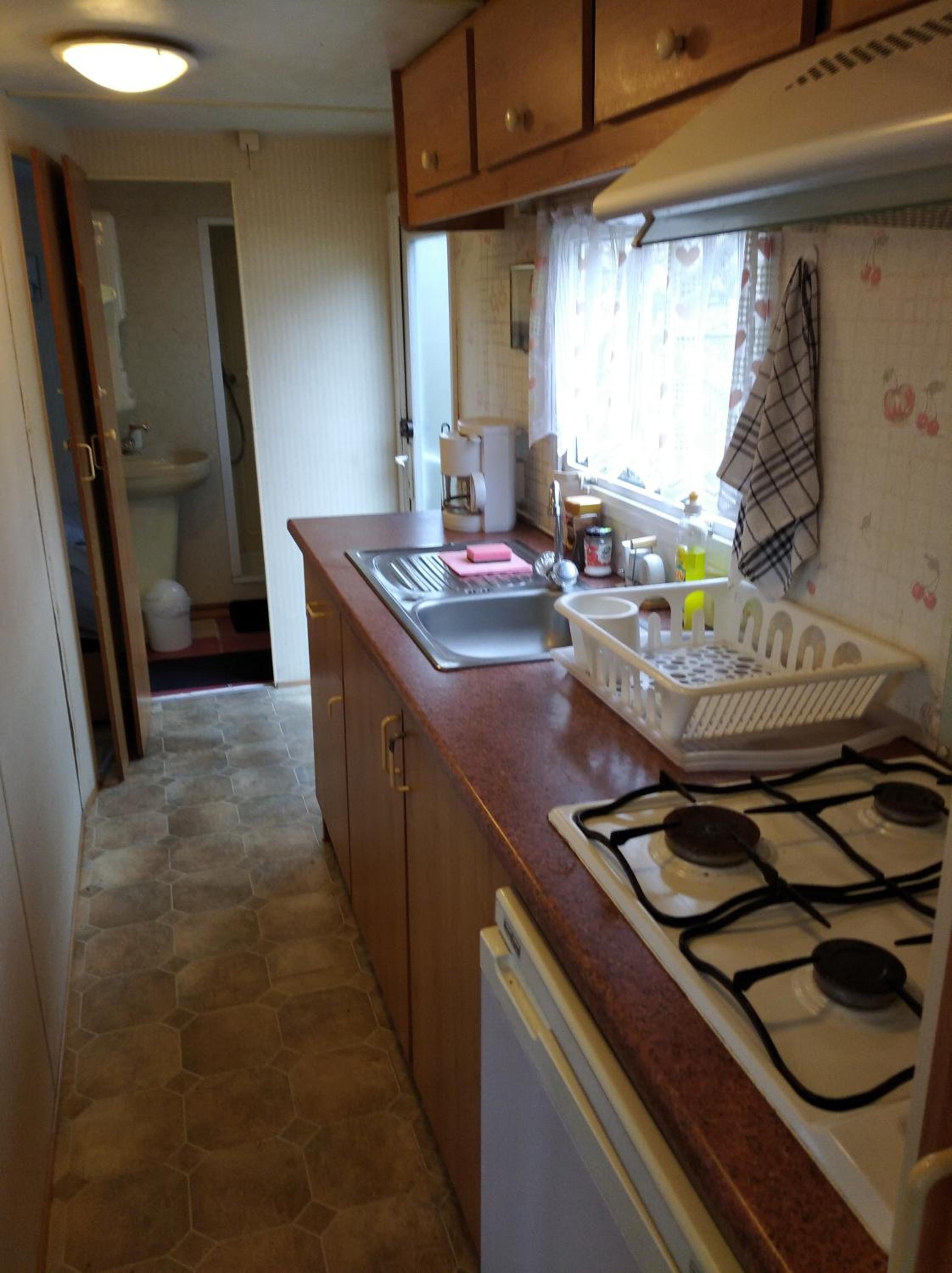 Mobile Home - Photo 1