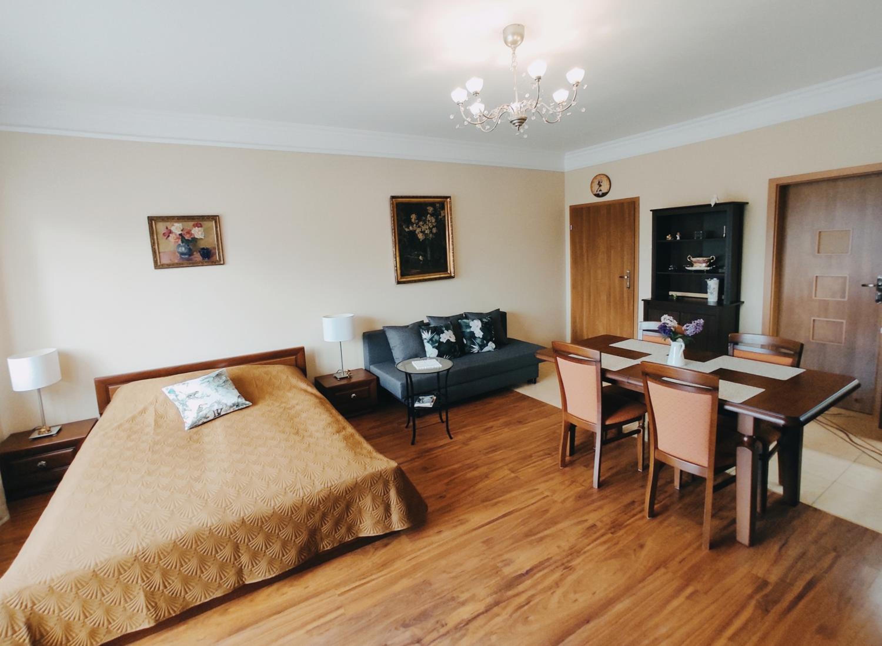 Apartment - Photo 4