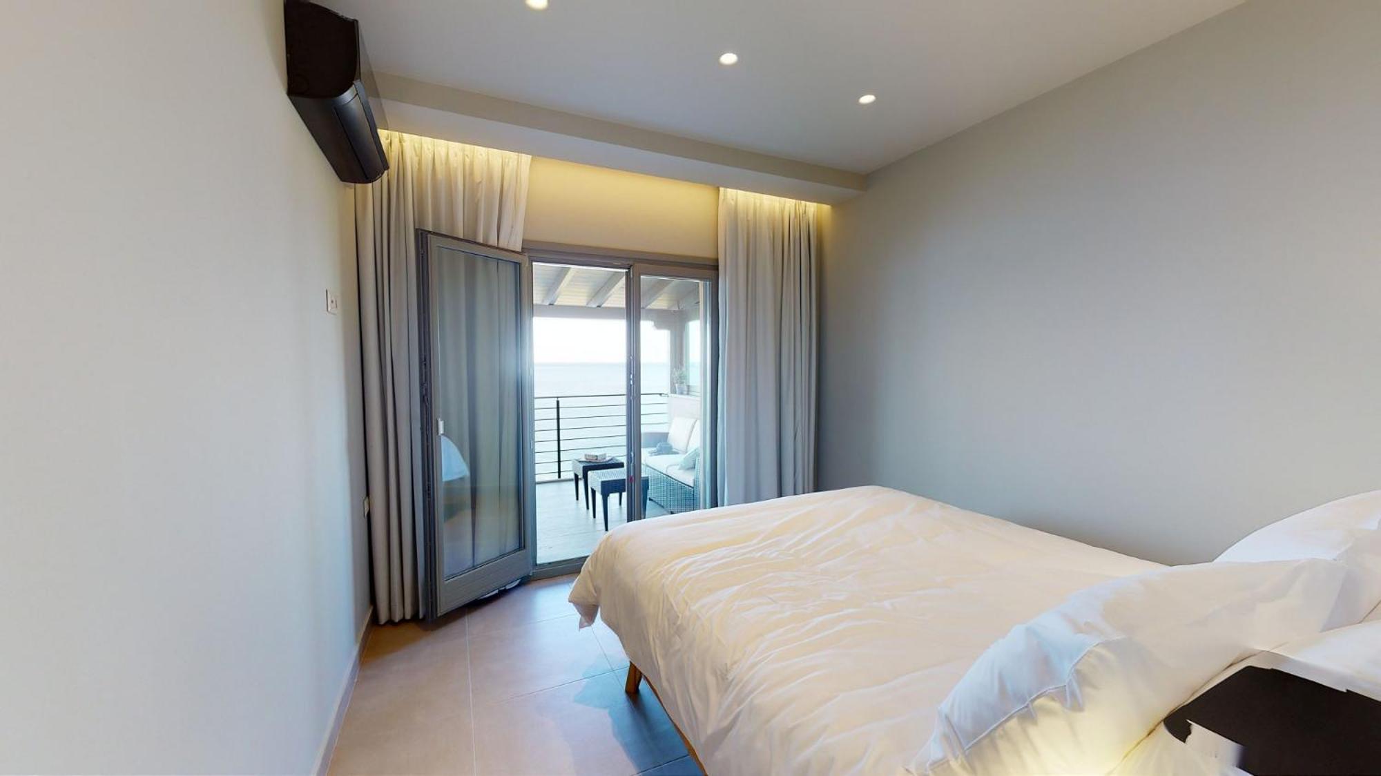 Superior Suite with Sea View photo 1