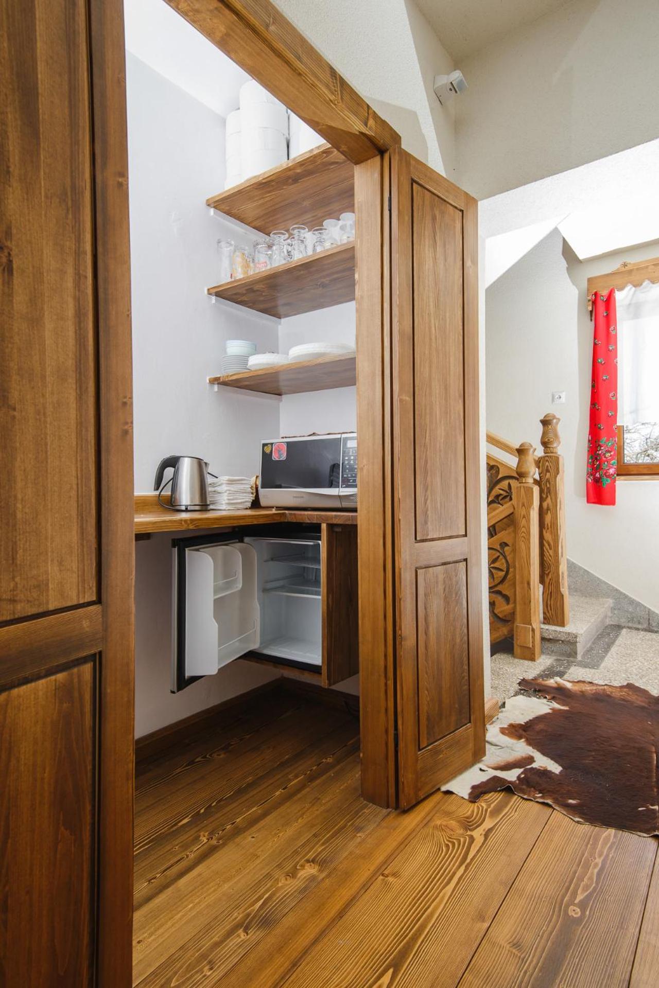Double Room with Private Bathroom photo 2